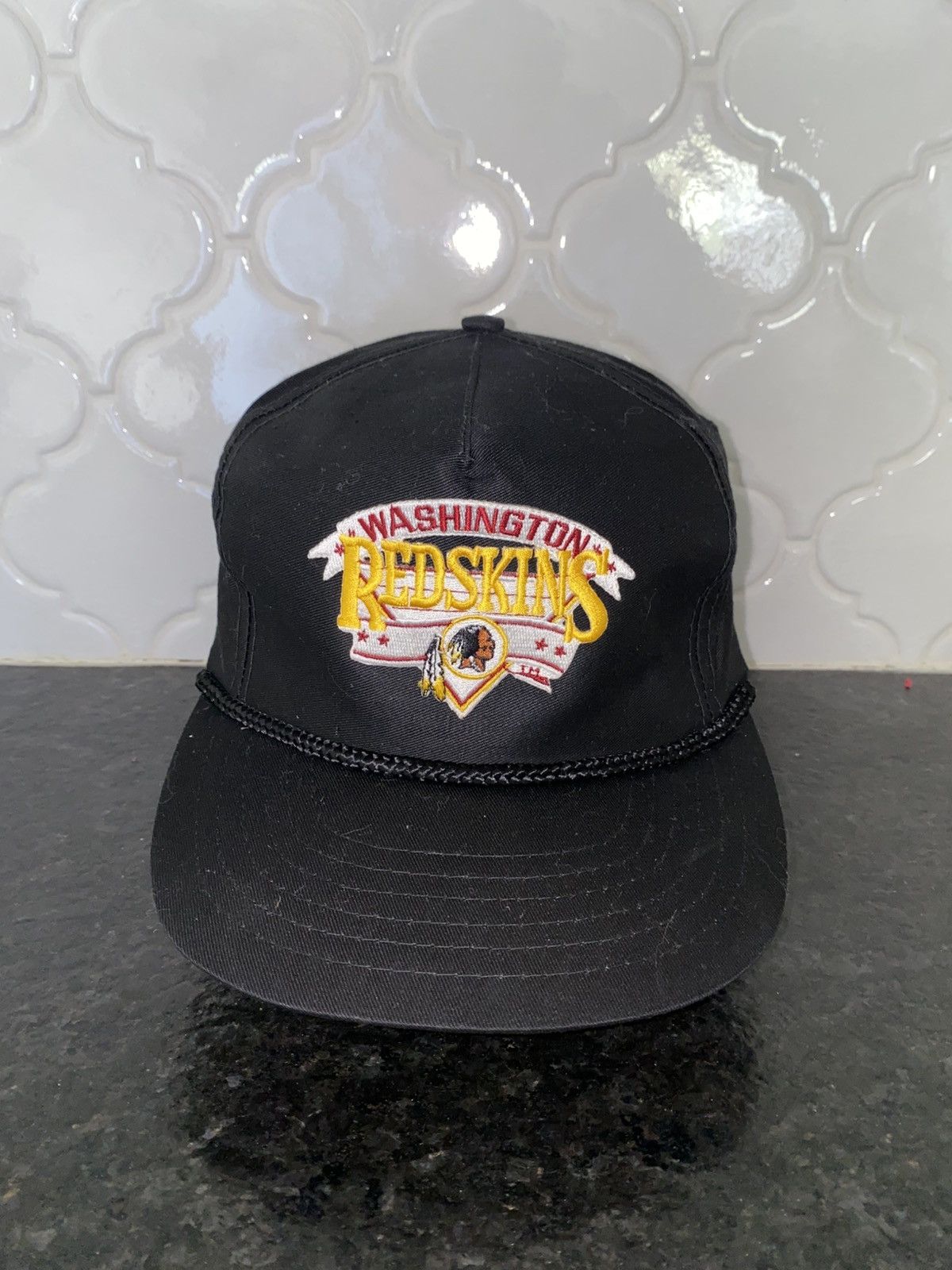 NFL Vintage 90s Washington redskins logo snapback Size ONE SIZE - 1 Thumbnail