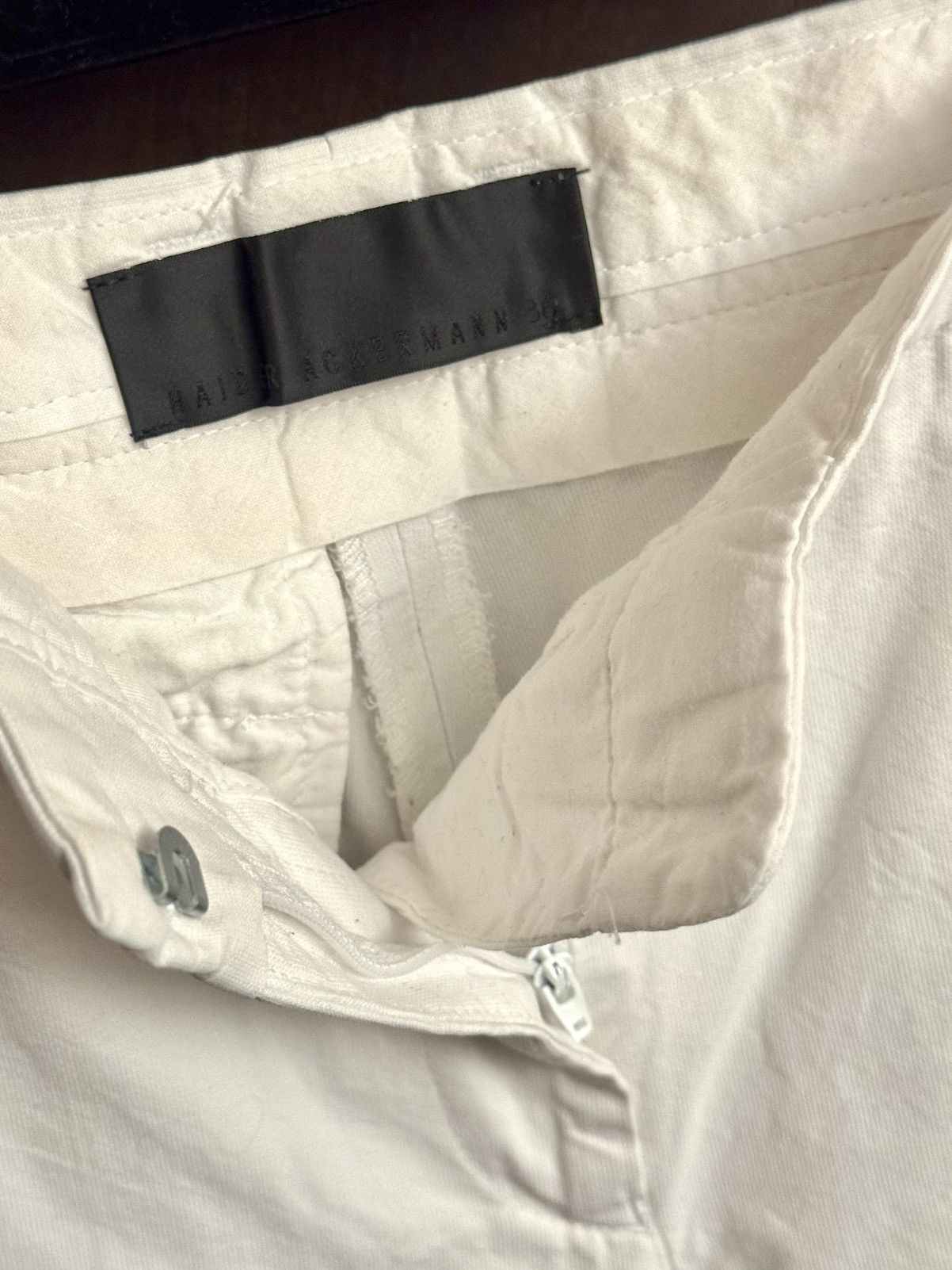 Haider Ackermann haider ackermann white cropped pants 36 Size 26" / US 2 / IT 38 - 2 Thumbnail