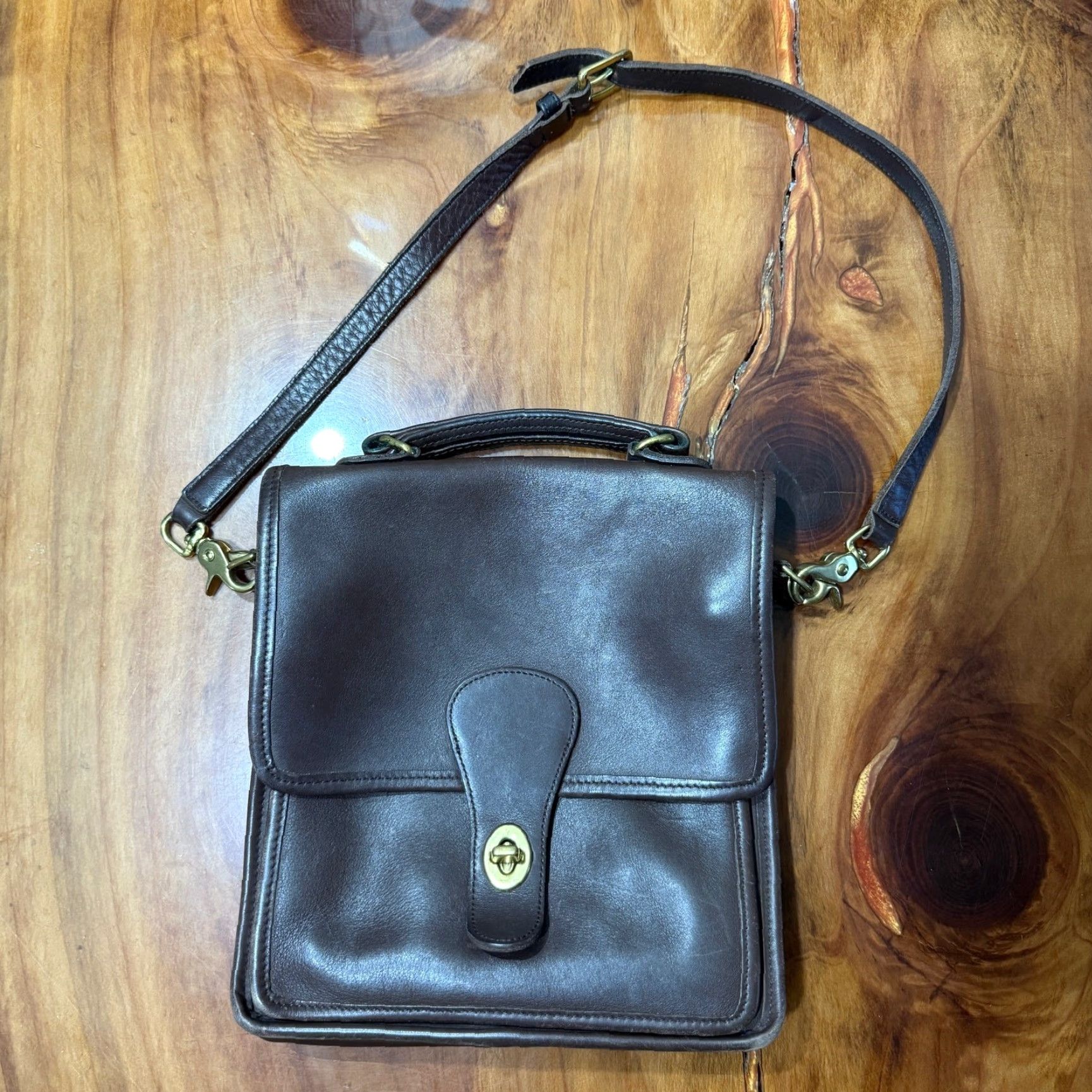 VINTAGE Coach Shoulder Bag Unisex Adults Small Brown Leather Square 9x9.5x2 12 Strap Drop SS14 Logo Classic Bag Purse