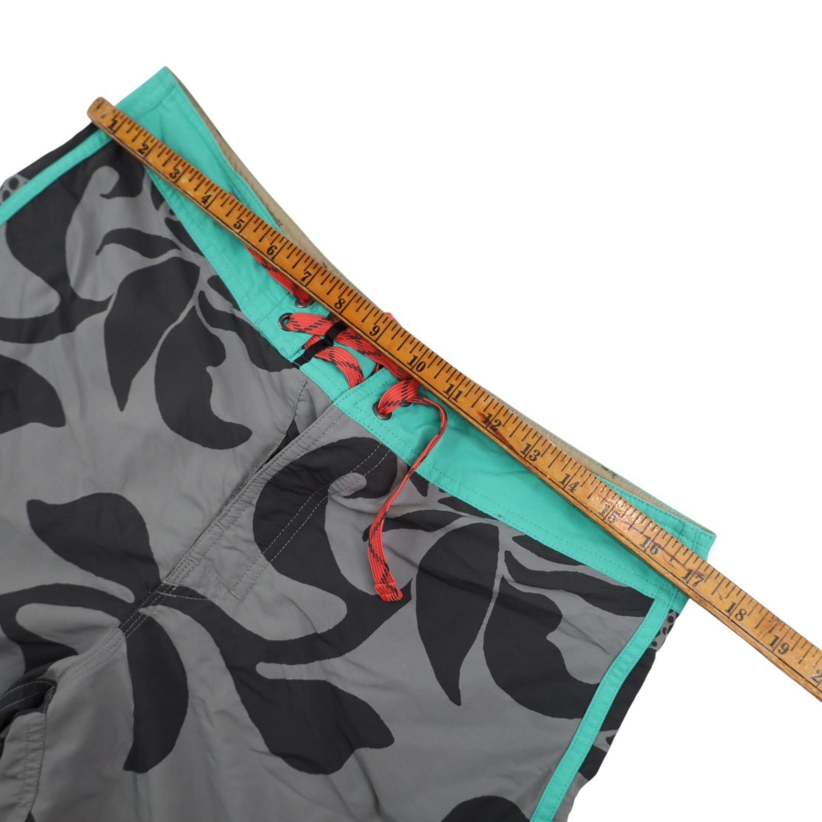 Patagonia Patagonia Hybrid Tropical Swim Shorts Size US 33 - 7 Thumbnail