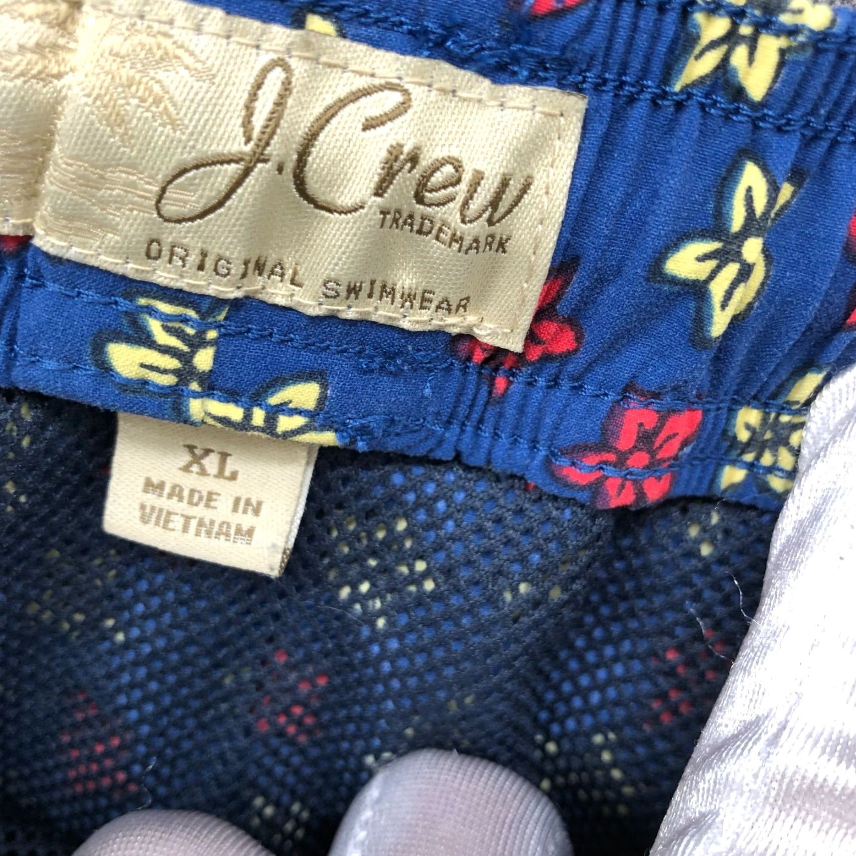 J.Crew VINTAGE J.CREW 6'' Stretch Eco Swim Trunk XL Blue Floral Jumping Flowers Mens Size US 36 / EU 52 - 7 Thumbnail