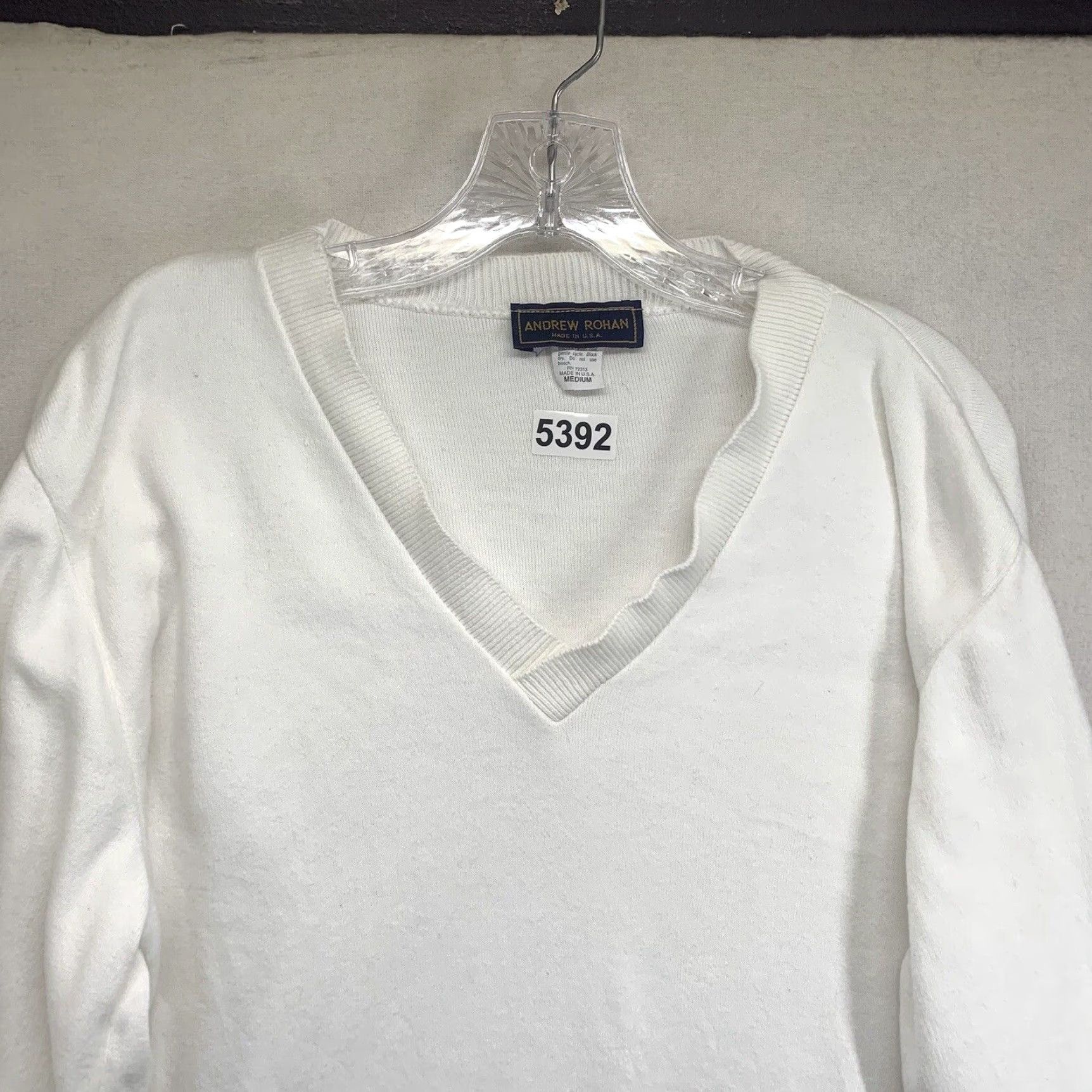 Vintage VINTAGE Andrew Rohan Sweatshirt Unisex Adults Medium White 80s 90s Cross Embroidered Pullover Knit Cotton Size US M / EU 48-50 / 2 - 4 Thumbnail