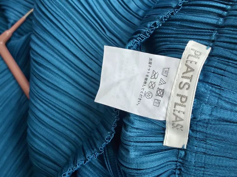 Issey Miyake Issey Miyake size:3 Blue pleated pants Size 42" / US 20 - 2 Thumbnail