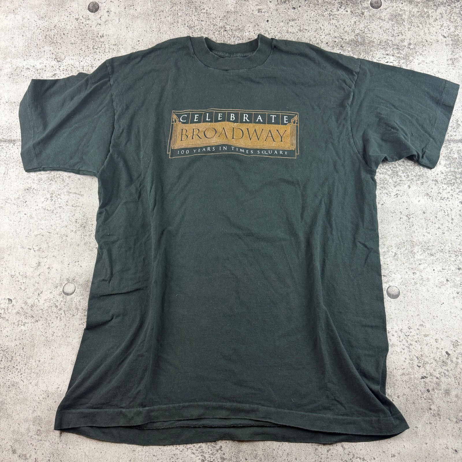 Fruit Of The Loom Vintage Broadway NY Time Square Shirt XL 100 years Size US XL / EU 56 / 4 - 1 Thumbnail