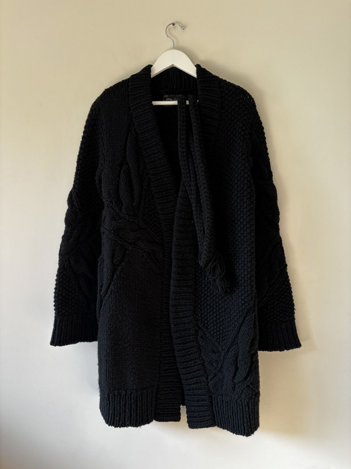 Number (N)ine Number (N)ine AW03 crochet robe Size US M / EU 48-50 / 2 - 1 Thumbnail