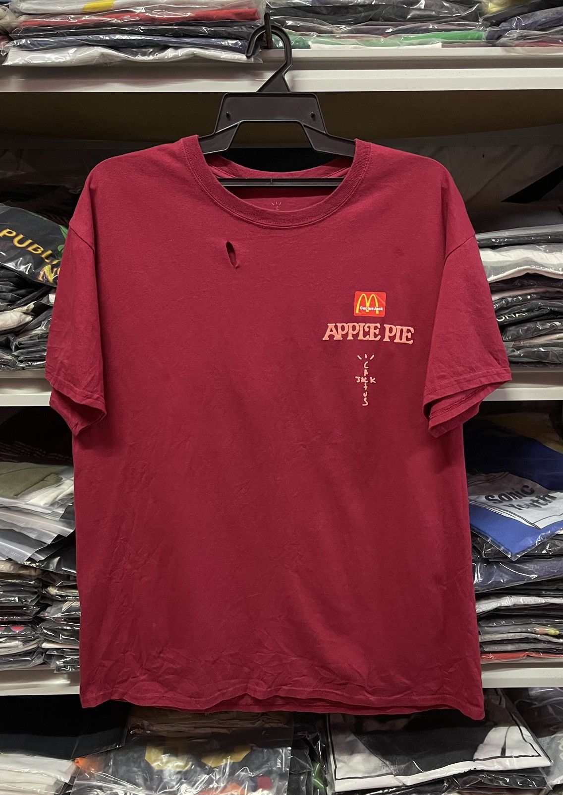 Travis Scott Travis Scoot x Cactus Jack McDonald's🔥🔥🔥 Size US M / EU 48-50 / 2 - 1 Thumbnail