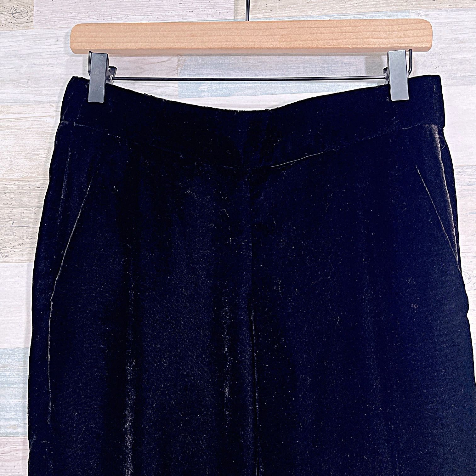 J.Crew J CREW Easy Pull On Luxe Velvet Ankle Pants Black Womens 4 Size 27" / US 4 / IT 40 - 3 Thumbnail