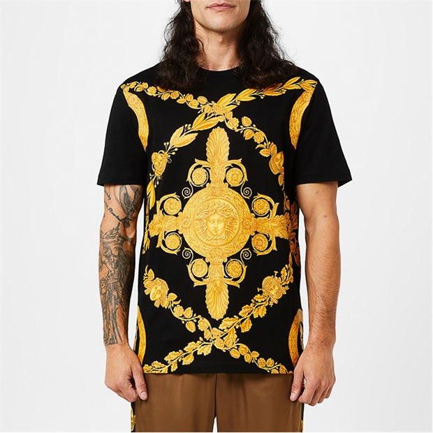 Versace o1g2r1mq0824 T-Shirts in Black & Gold Size US S / EU 44-46 / 1 - 3 Thumbnail