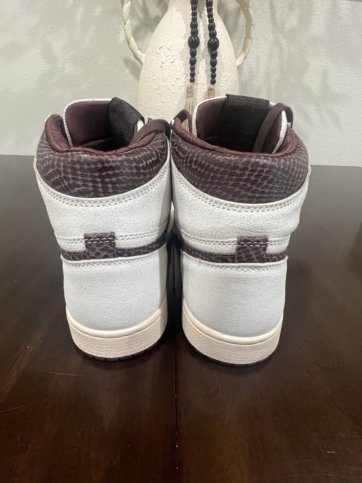 A Ma Maniere × Jordan Brand × Nike Air Jordan 1 Retro High OG A Ma Maniére Size US 12 / EU 45 - 17 Thumbnail