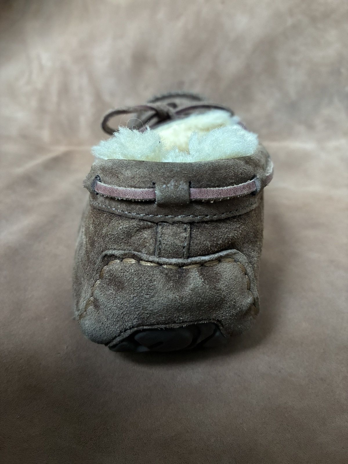 Ugg UGG AUSTRALIA SHEARLING WOOL LINED SLIP ON MOCASSINS Size US 9 / EU 42 - 5 Thumbnail