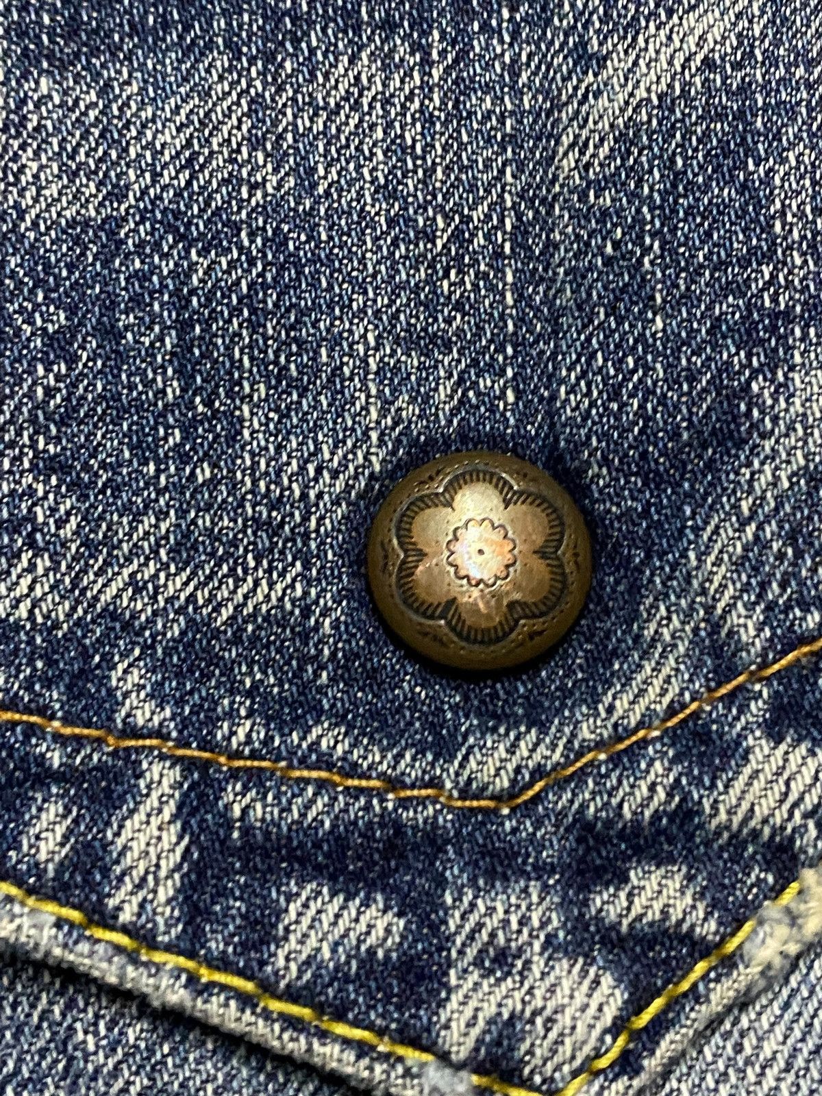 Japanese Brand Vintage Japanese Brand Revolution Faded Wash Wide Leg Jeans Size US 36 / EU 52 - 8 Thumbnail