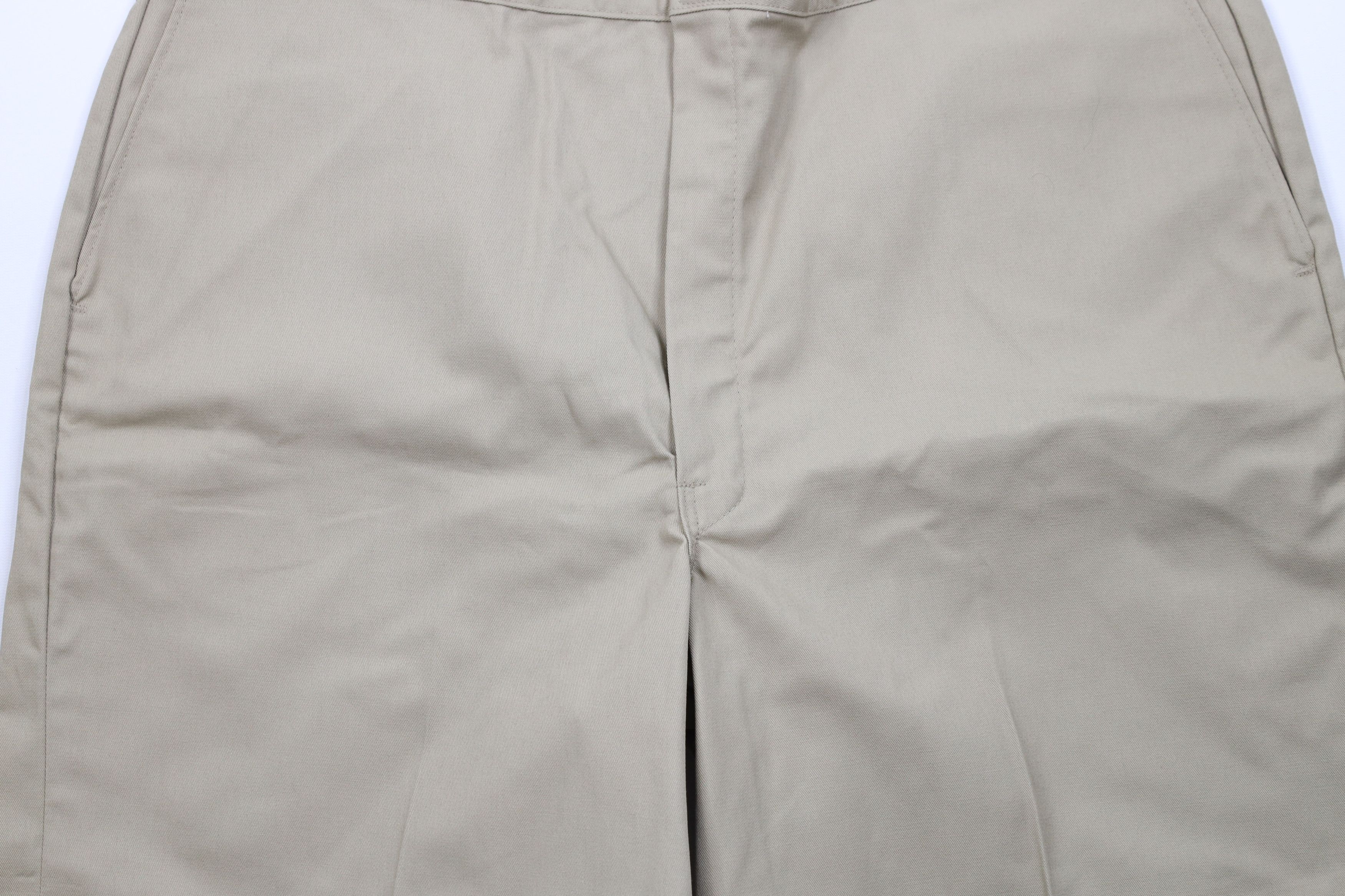 Dickies × Vintage Deadstock Vintage 90s Dickies Chino Shorts Beige USA Size US 42 / EU 58 - 3 Thumbnail