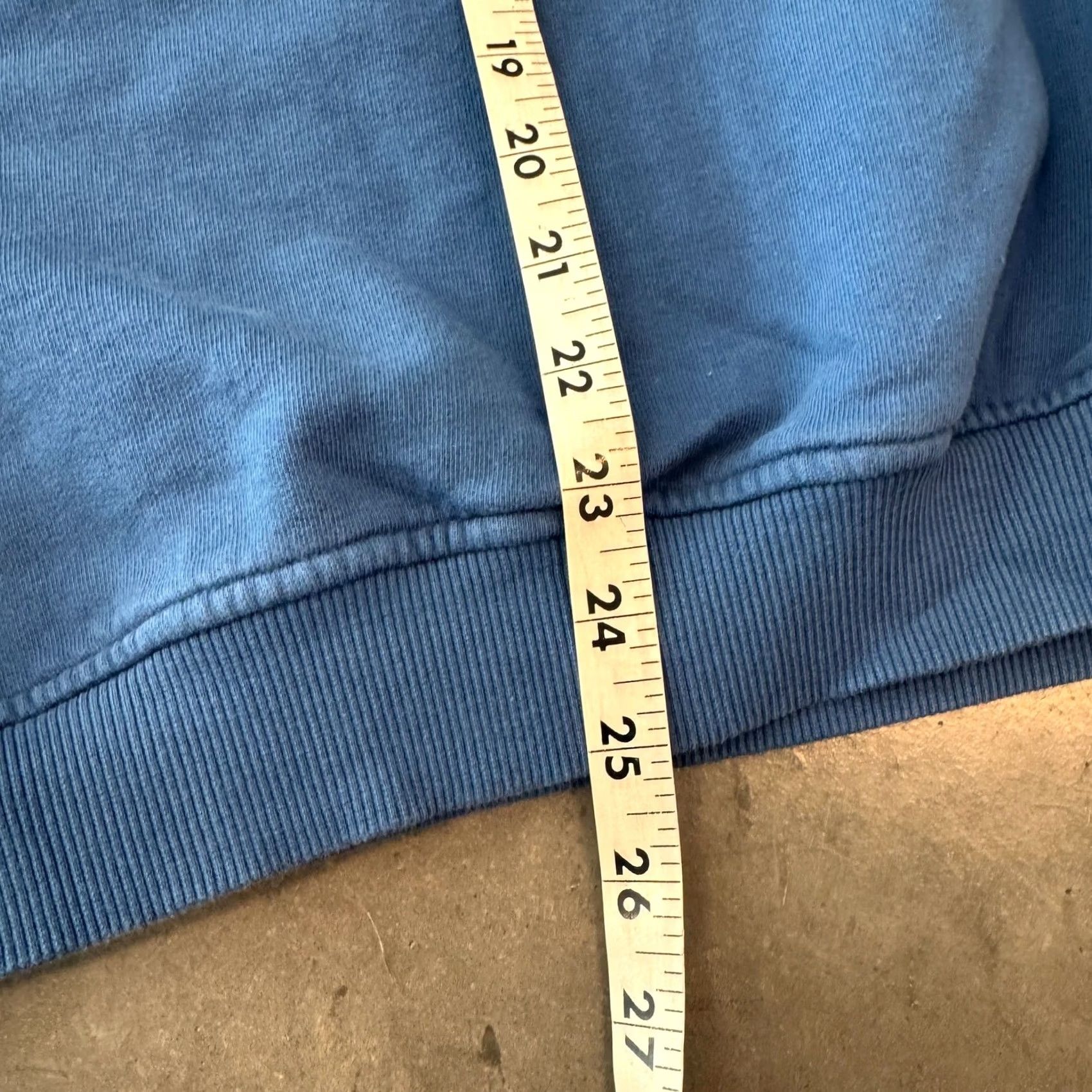 Urban Outfitters VINTAGE Y2K Urban Outfitters Cozy Blue 3 Longsleeve Crewneck Sweatshirt S Women's Longsleeve Crewneck Sweatshirt Blue S Size S / US 4 / IT 40 - 6 Thumbnail