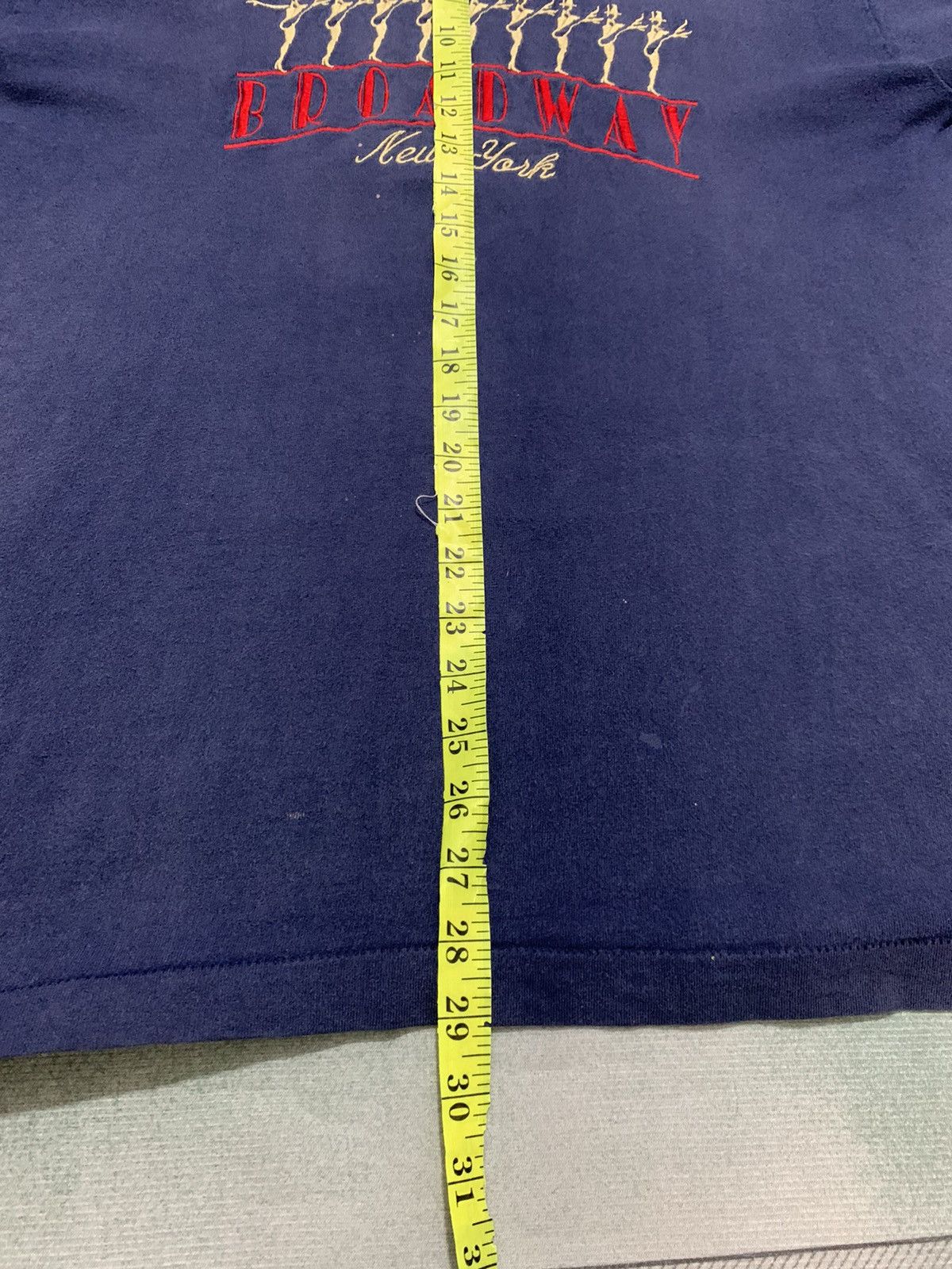 Fruit Of The Loom VINTAGE Broadway New York Shirt Adult Mens Blue Size US L / EU 52-54 / 3 - 12 Thumbnail