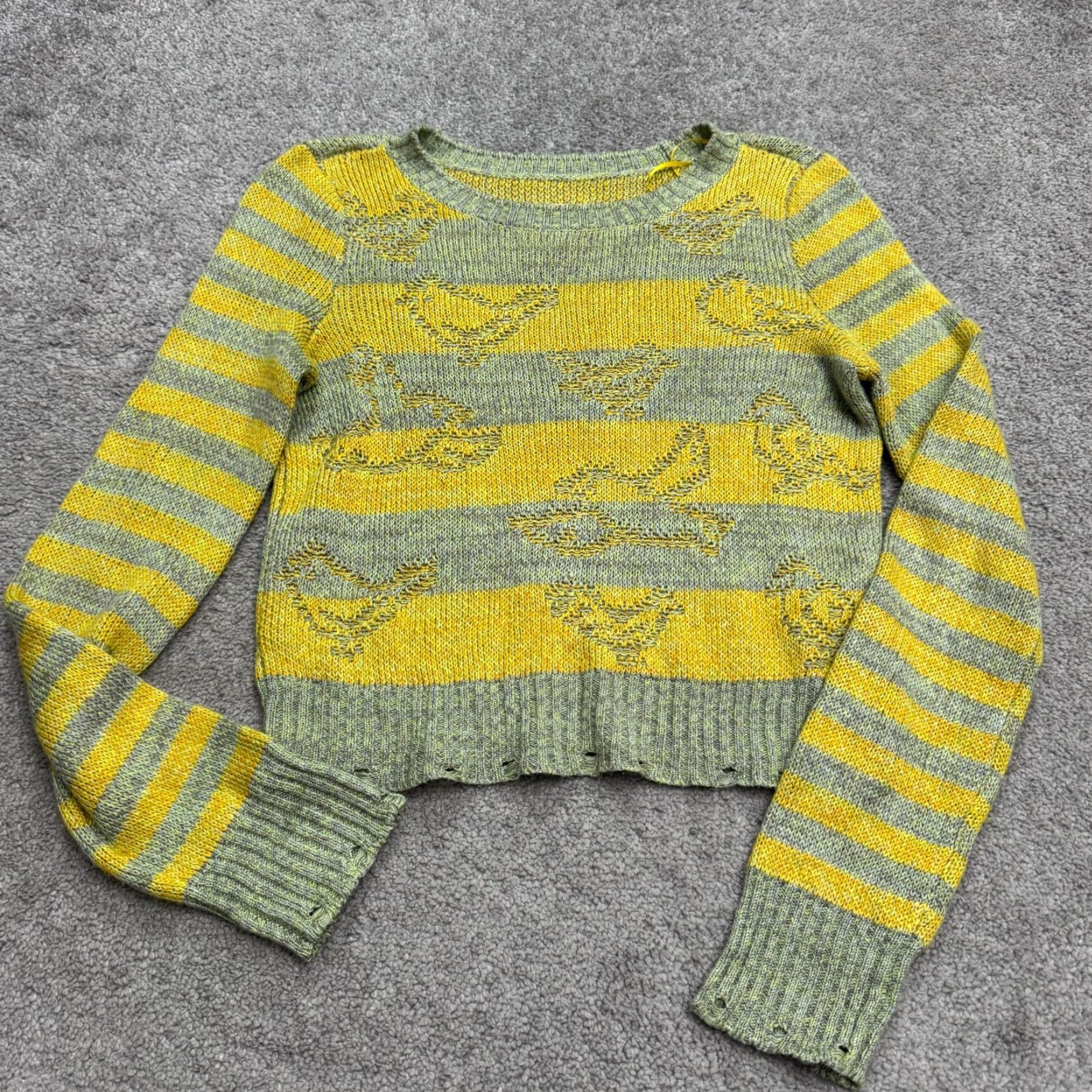 Vintage VINTAGE Pilcro Distressed Linen Cropped Pullover Sweater Womens XS Yellow Gray Striped Size XS / US 0-2 / IT 36-38 - 2 Thumbnail