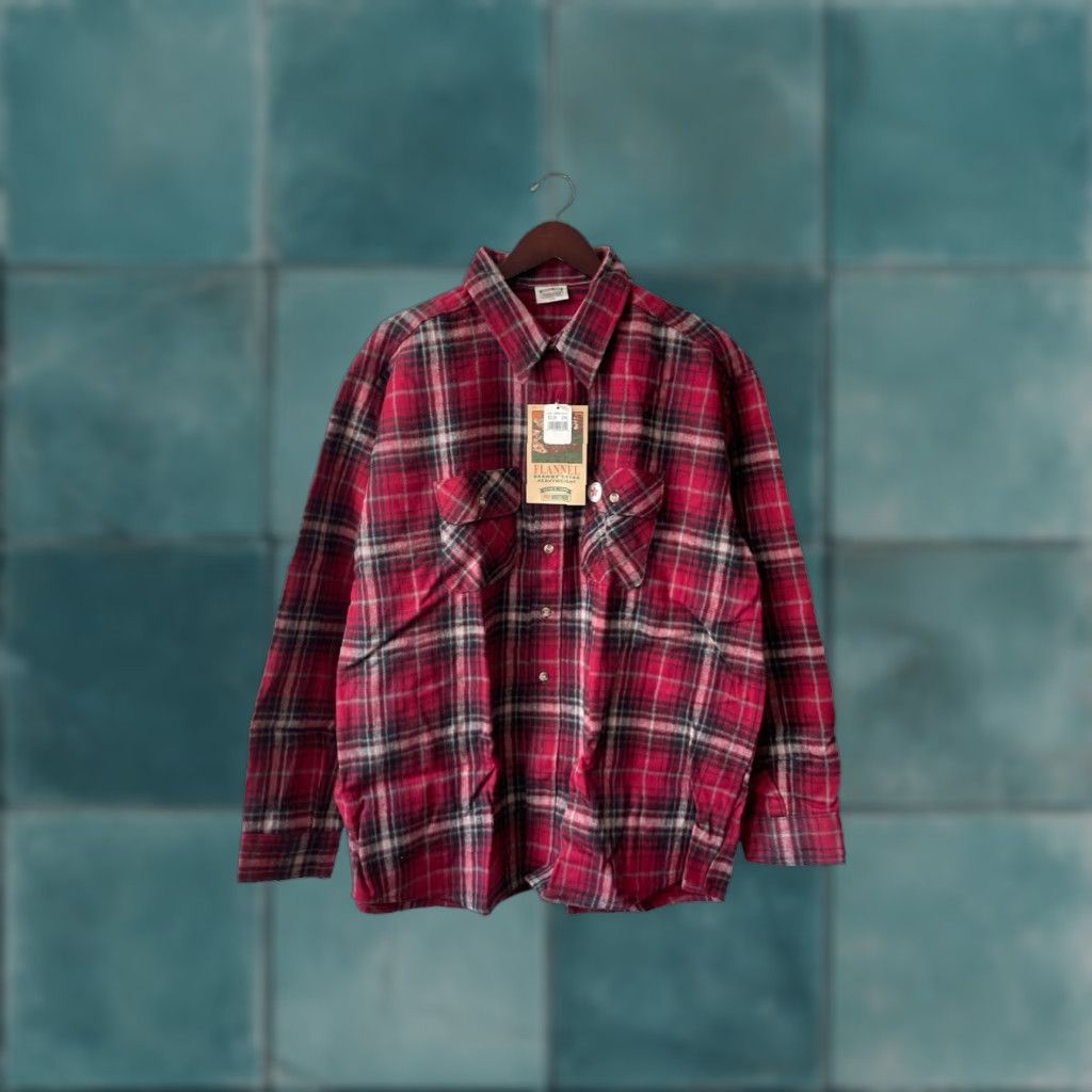 Vintage VINTAGE Five Brother Brawny Heavyweight Flannel Shirt Mens 2XL Red Plaid Long Sleeve Button-Up Heavyweight USA NWT Deadstock 80s Mens Brawny Shirt Size US XXL / EU 58 / 5 - 1 Thumbnail