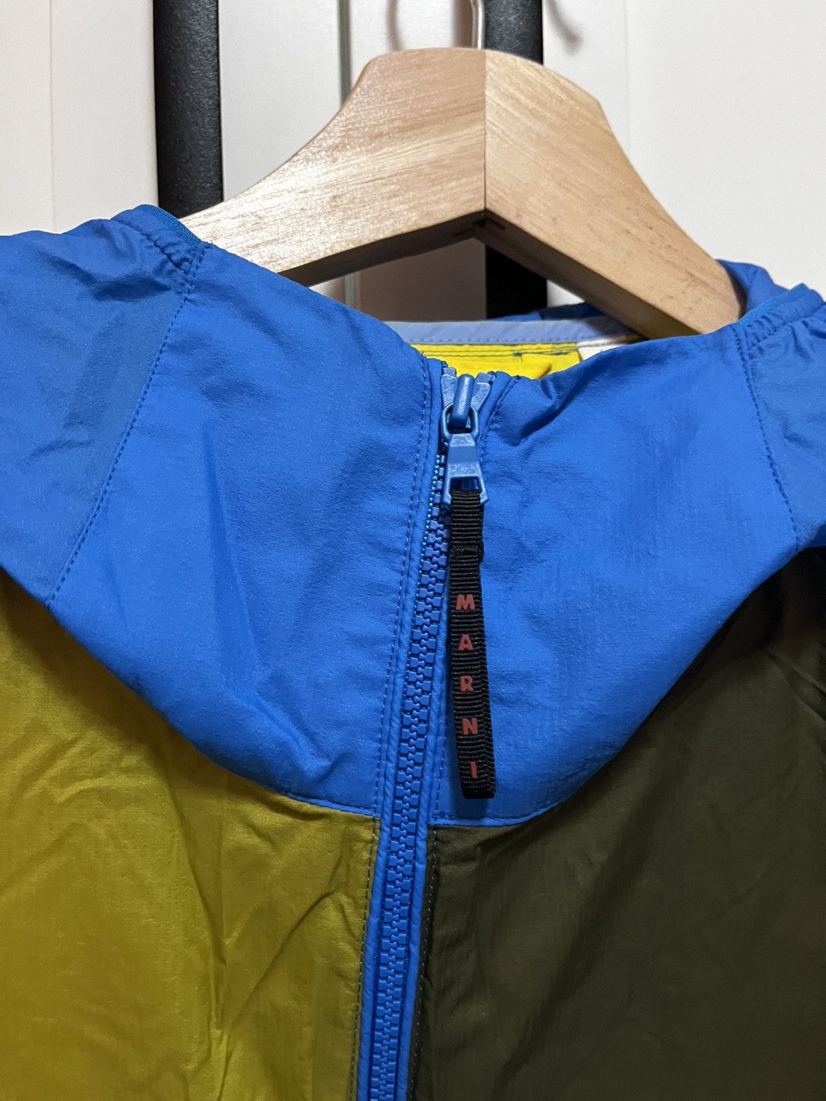 Marni Marni x Uniqlo Rain Jacket Windbreaker Size US L / EU 52-54 / 3 - 4 Thumbnail
