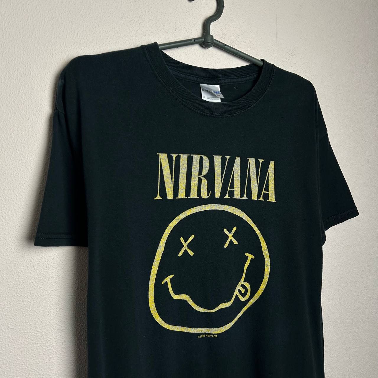 Band Tees Vintage Nirvana Big Smiley Logo Rock Band tee size M Size US M / EU 48-50 / 2 - 2 Thumbnail