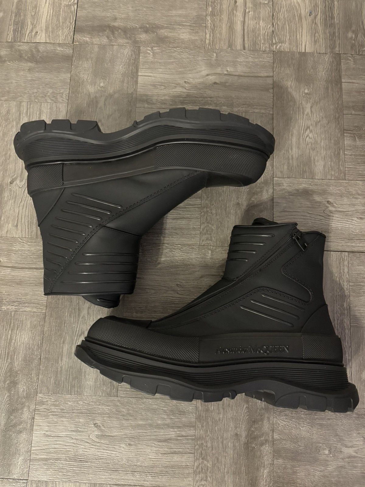 Alexander McQueen Alexander McQueen Desert Hide Boots Size US 10 / EU 43 - 13 Thumbnail
