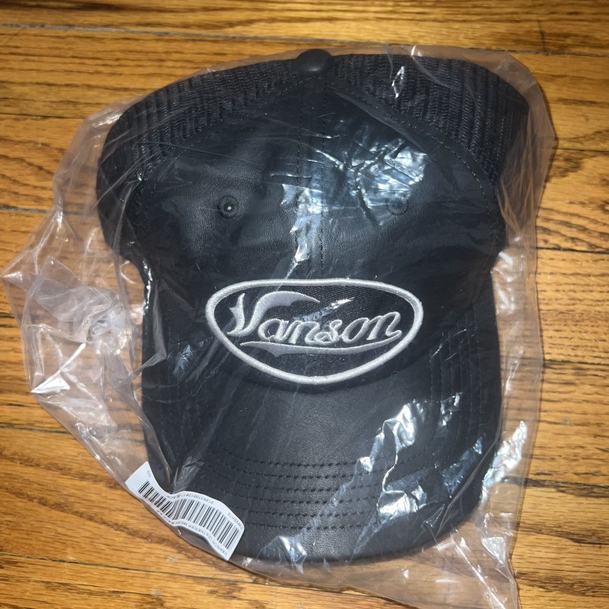 Supreme × Vanson Leathers Supreme Vanson Leathers Mesh Back 6-panel Black Hat size: OS Size ONE SIZE - 3 Thumbnail