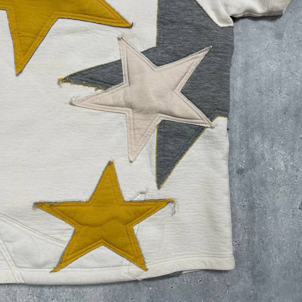 Designer × Stella McCartney Stella McCartney Star Patches Jersey T Shirt Women’s Beige Size XS / US 0-2 / IT 36-38 - 15 Thumbnail