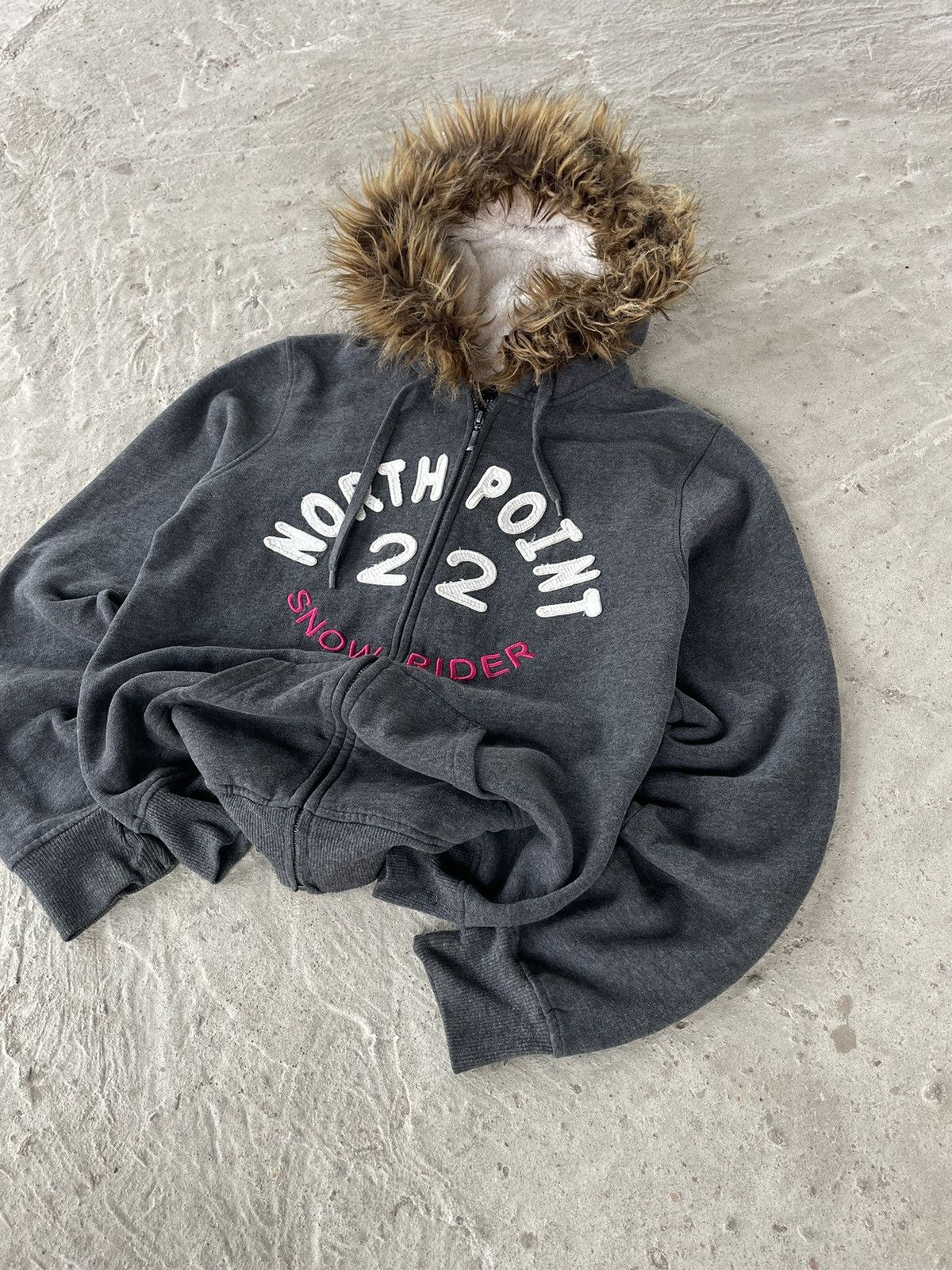 Japanese Brand × Vintage Crazy Y2K NorthPoint Faux Fur Zip Hoodie Japanese LGB Style Size US S / EU 44-46 / 1 - 3 Thumbnail