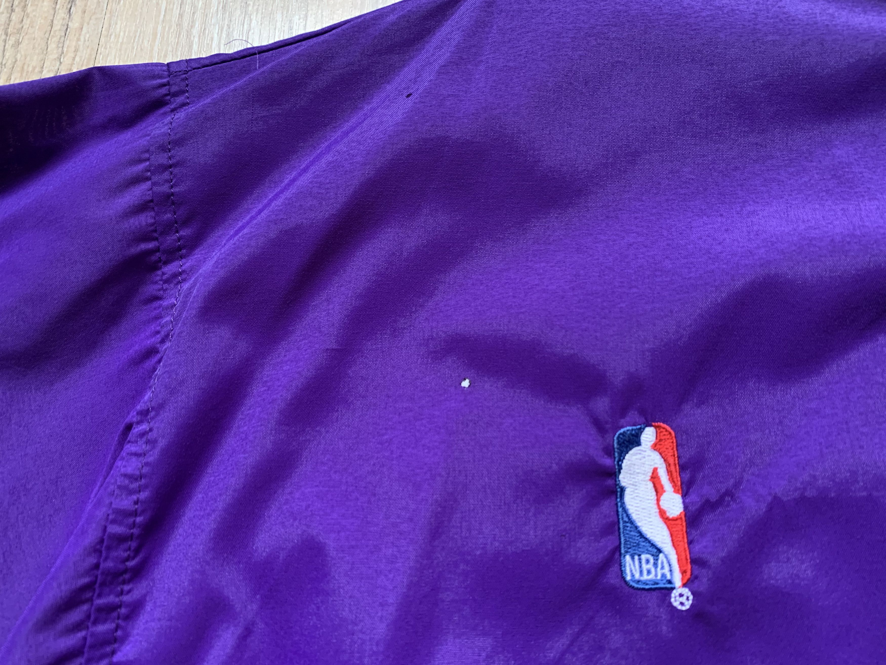 Champion × NBA × Vintage Rare Original 90s NBA Phoenix Suns Coat Bomber Size US XL / EU 56 / 4 - 6 Thumbnail