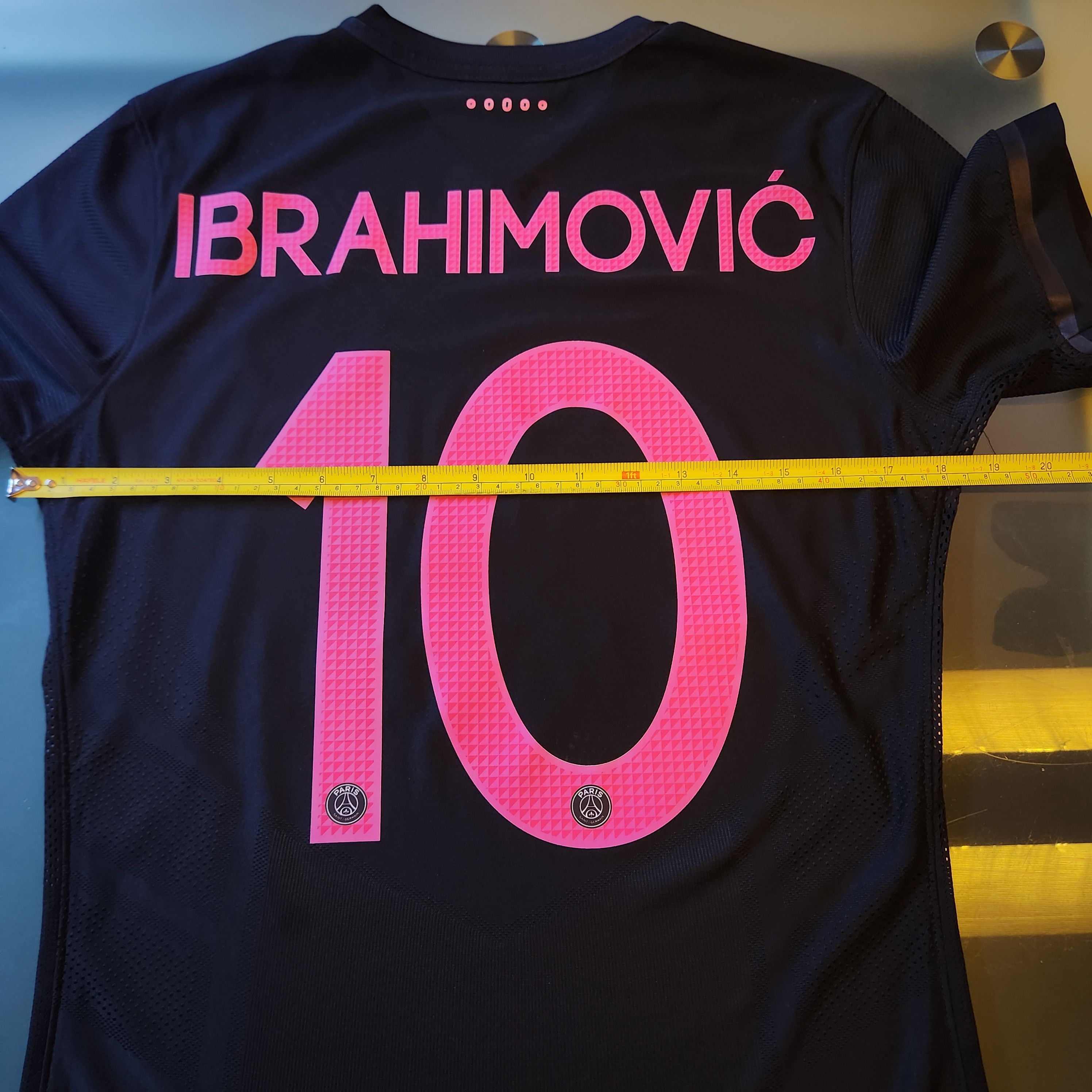Nike Authentic Player Issue PSG Paris 2015-2016 3rd Third Jersey Size US M / EU 48-50 / 2 - 19 Thumbnail