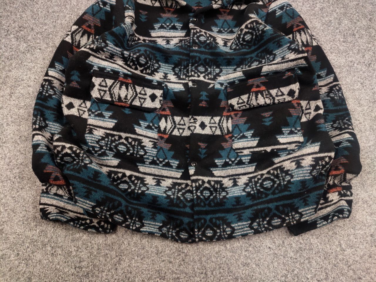 Japanese Brand Rfausntiy Design overshirt Aztec flannel pocket Jacket Size US M / EU 48-50 / 2 - 9 Thumbnail