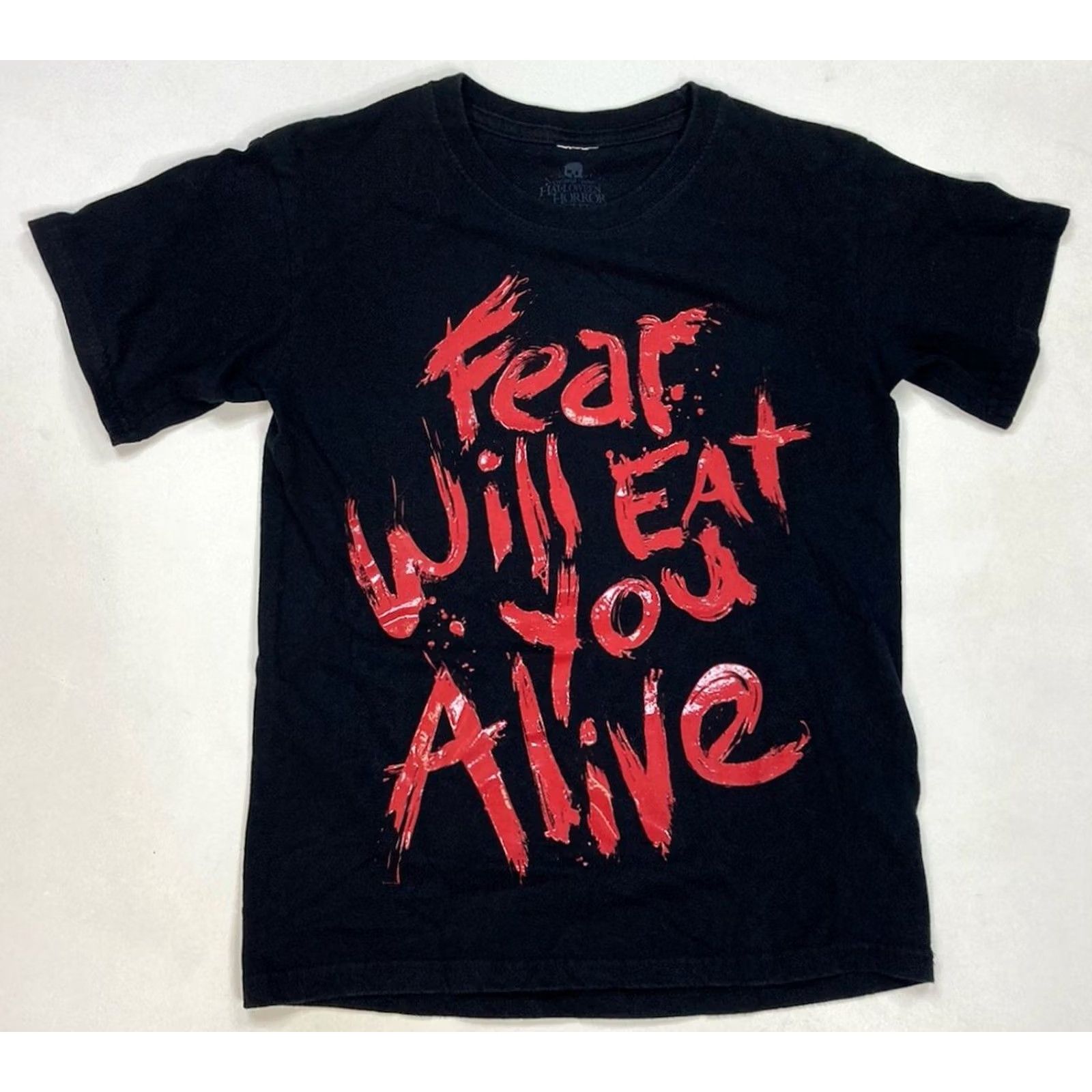 Vintage Universal Studios Halloween Horror Nights 24 Graphic T-shirt Women XS Black Size XS / US 0-2 / IT 36-38 - 3 Thumbnail