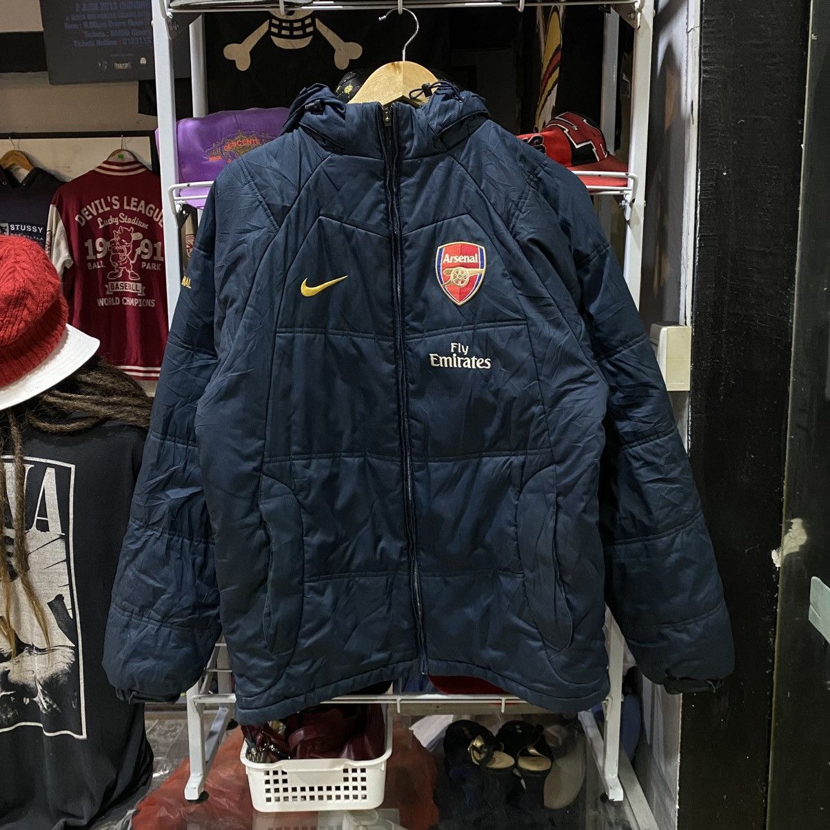 Nike Vintage Arsenal Nike Quilted Jumper Jacket Size US L / EU 52-54 / 3 - 1 Thumbnail