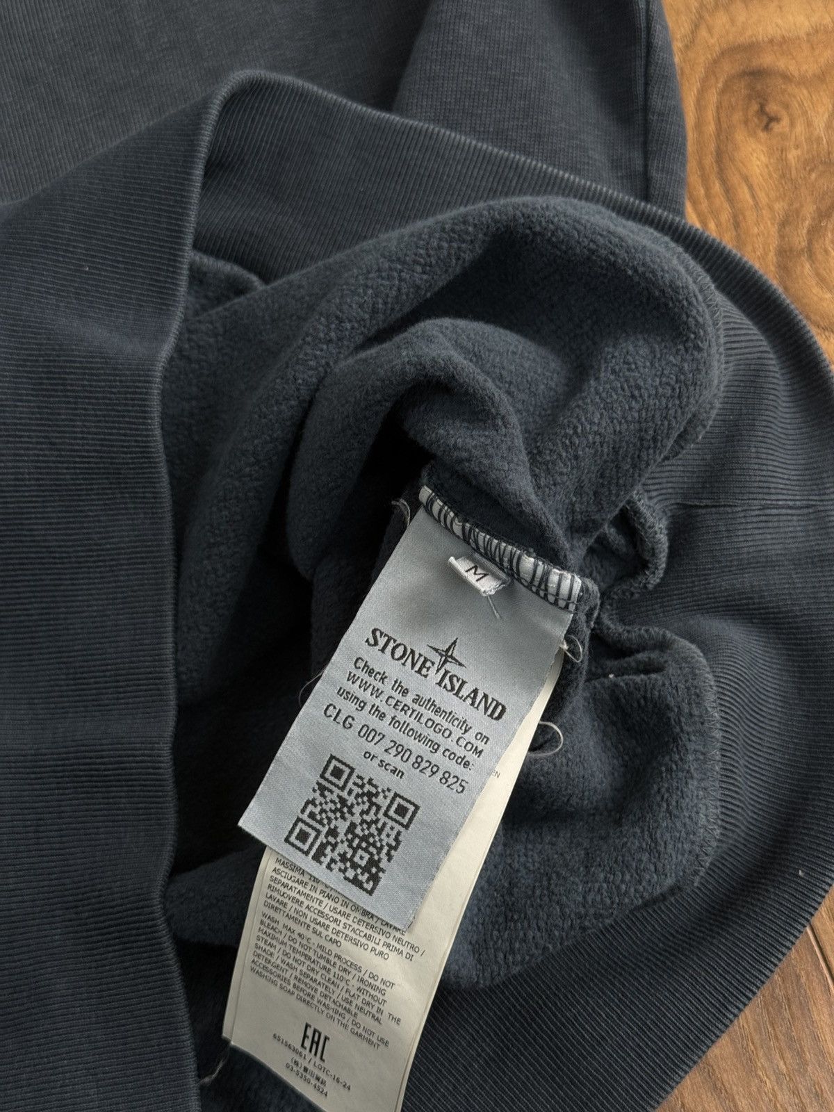 Stone Island Crewneck Stone Island original casual streetwear item Size US M / EU 48-50 / 2 - 4 Thumbnail