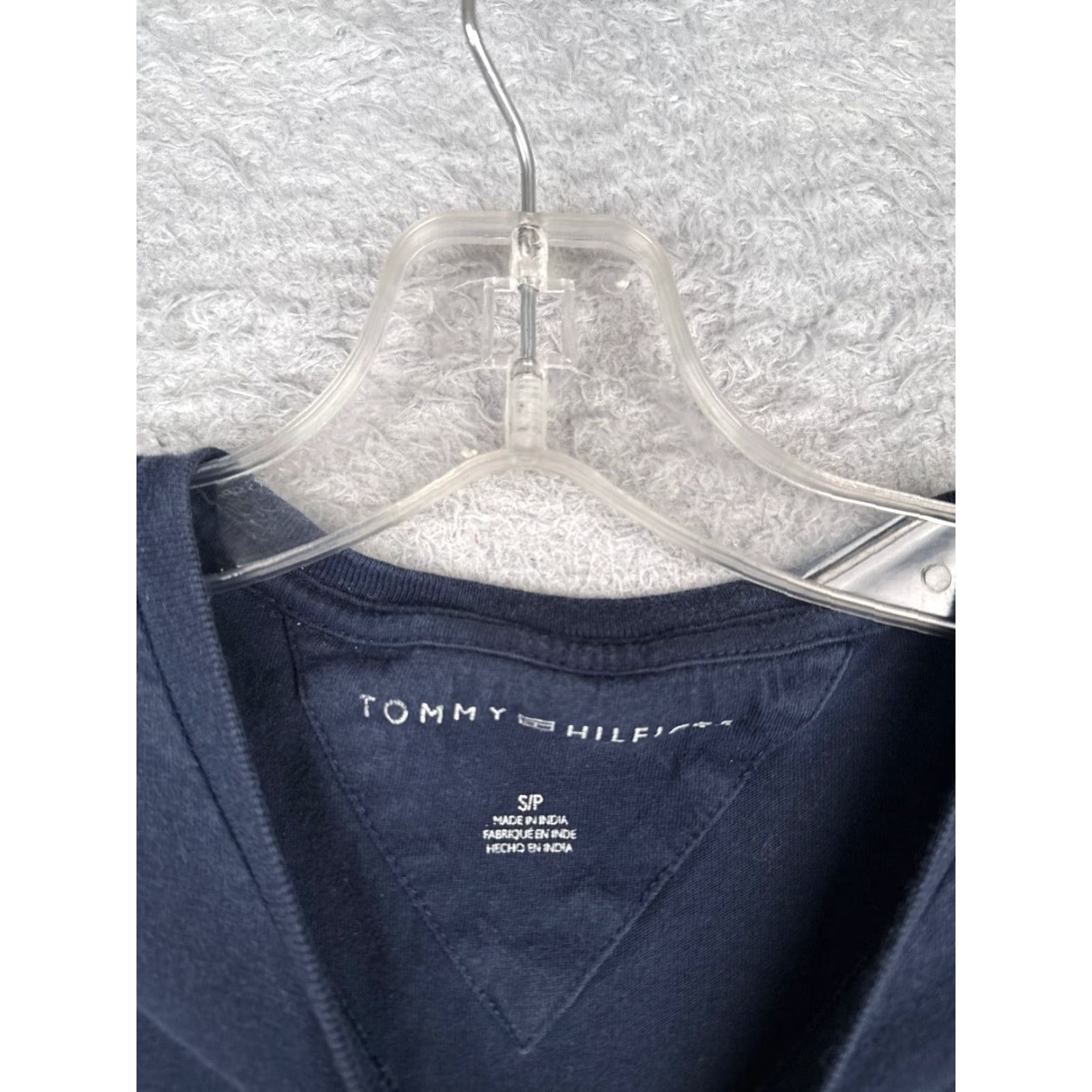 Tommy Hilfiger VINTAGE? No. Tommy Hilfiger Shirt Men S Petite Blue Crew Neck Cotton Blend Short Sleeve Logo Modern Fit Size US S / EU 44-46 / 1 - 7 Thumbnail