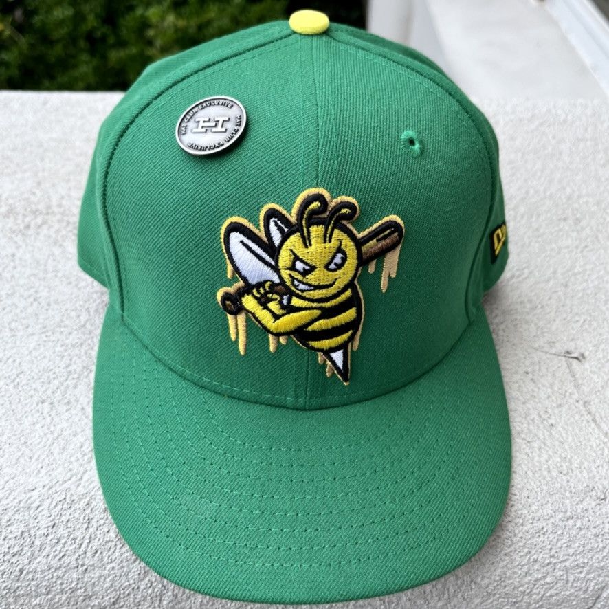 Hat Club Bee Stinger 2020 Honey Bee Day 59FIFTY Dionic Hat Club 7 1/4 Size ONE SIZE - 1 Thumbnail