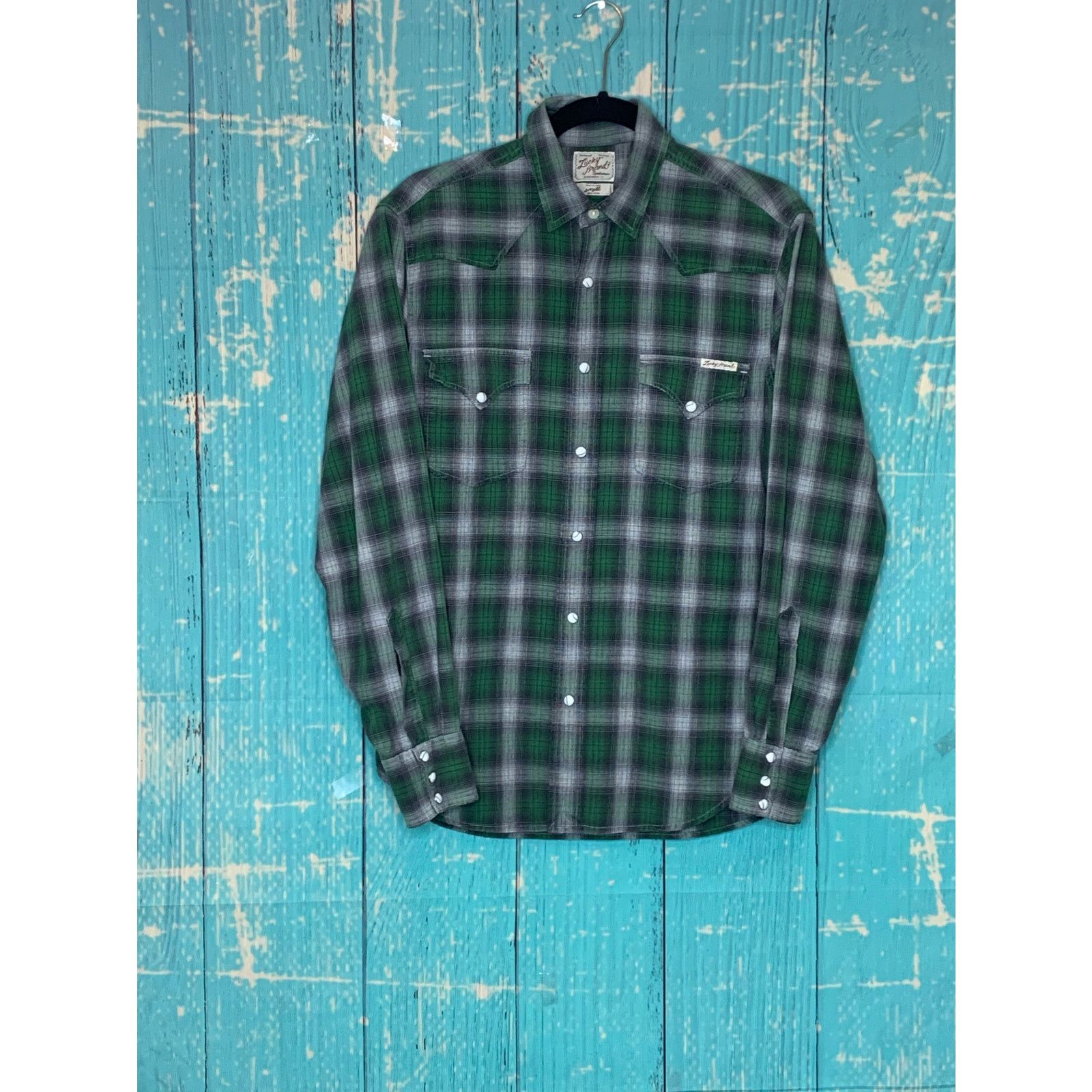 Lucky Brand Lucky Brand men green plaid long sleeves shirt size small Size US S / EU 44-46 / 1 - 8 Thumbnail