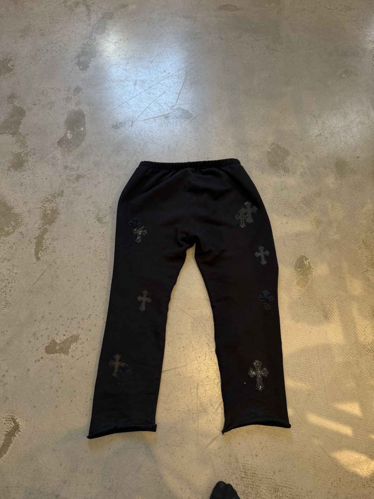 Chrome Hearts CHROME HEARTS CROSS PATCH SWEATPANTS Size US 36 / EU 52 - 2 Thumbnail