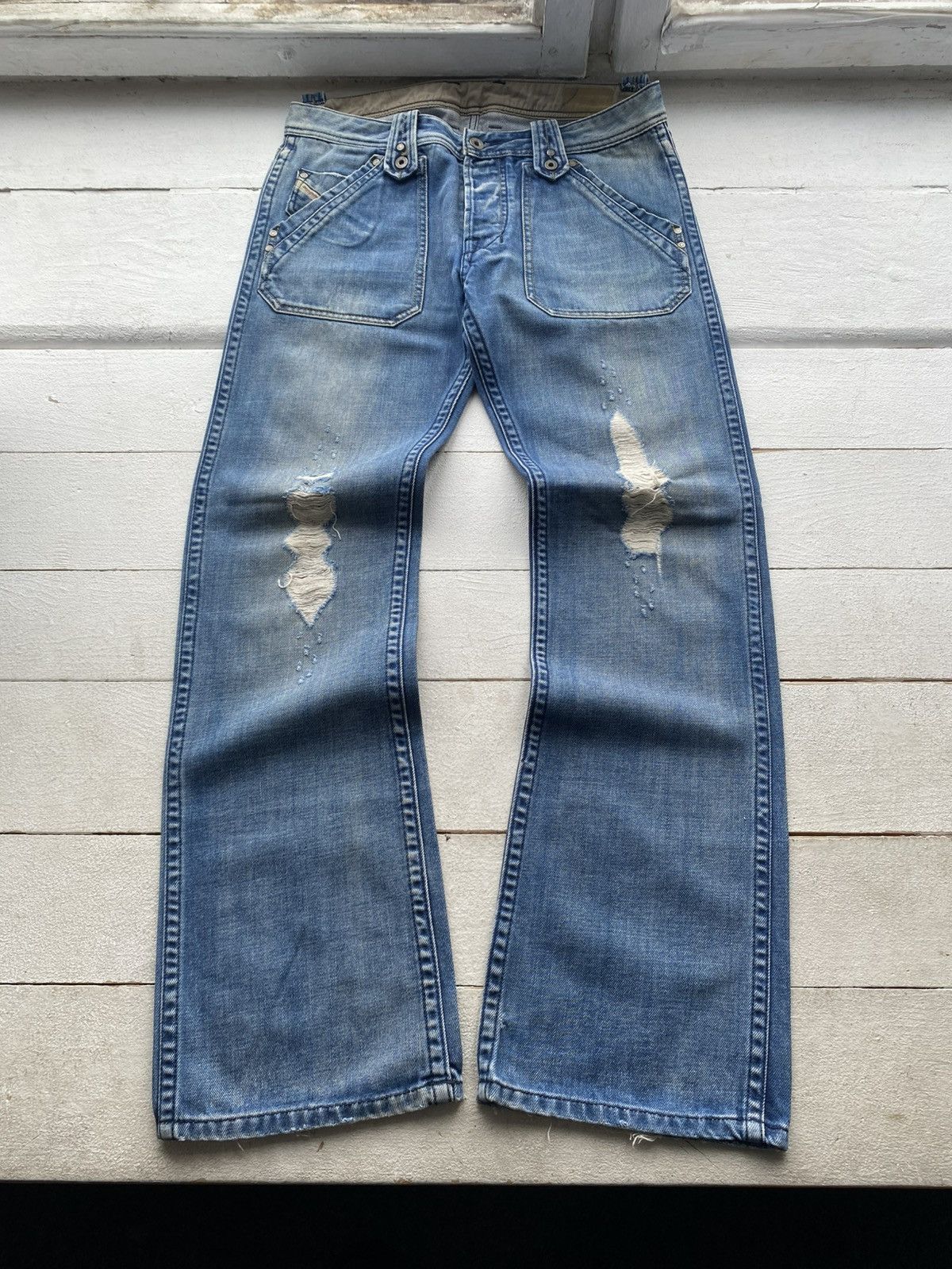 Diesel Diesel Vintage 90s Distressed Workwear Jeans Utility Denim Size US 30 / EU 46 - 1 Thumbnail
