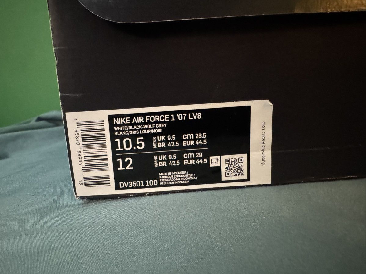 Nike Nike Air Force 1 low white grey black swoosh 2022 Size US 10.5 / EU 43-44 - 7 Thumbnail