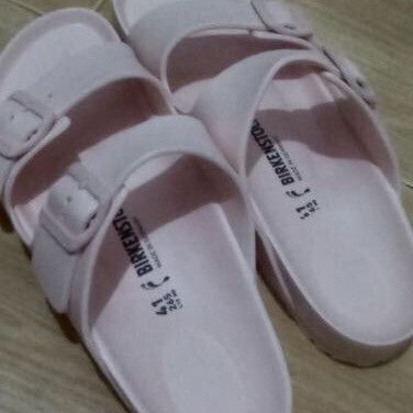 Birkenstock Birkenstock Arizona Eva Rose Reptil Peach colorway Size 41 Size US 8 / EU 41 - 9 Thumbnail
