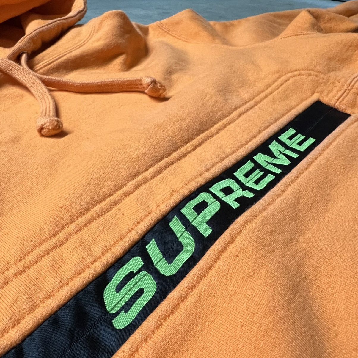 Hypebeast × Supreme SS19 Supreme Orange Anorak Hoodie Sweater Size US S / EU 44-46 / 1 - 5 Thumbnail