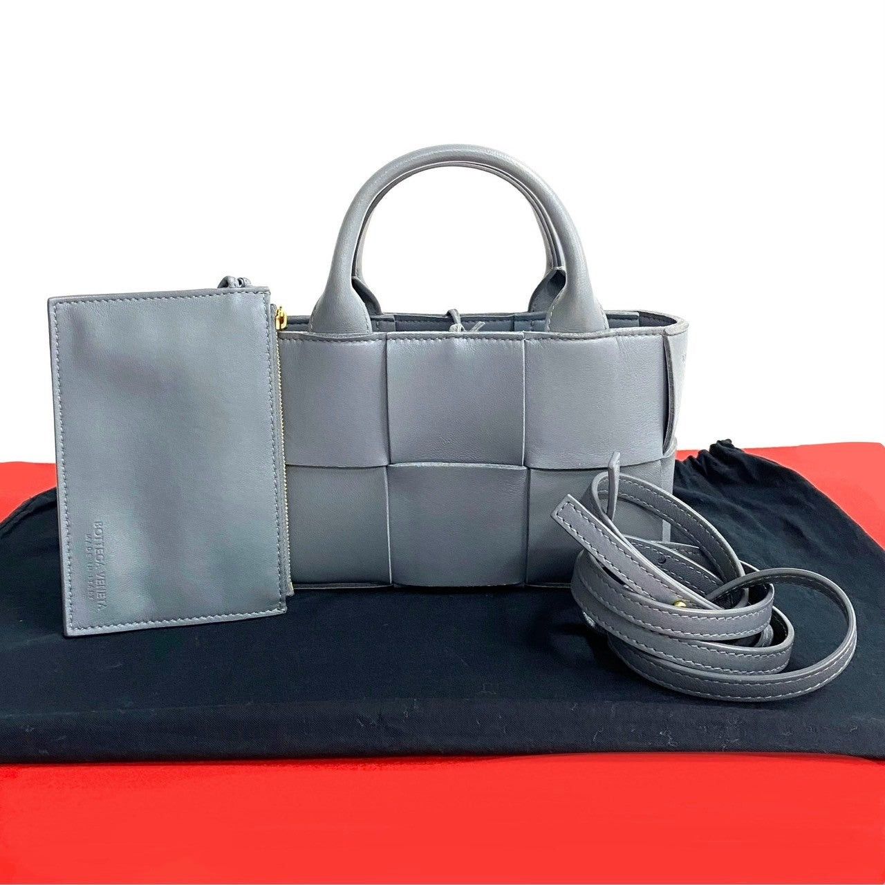 Bottega Veneta Bottega Veneta Shoulder Bag Grey Leather Size ONE SIZE - 1 Thumbnail