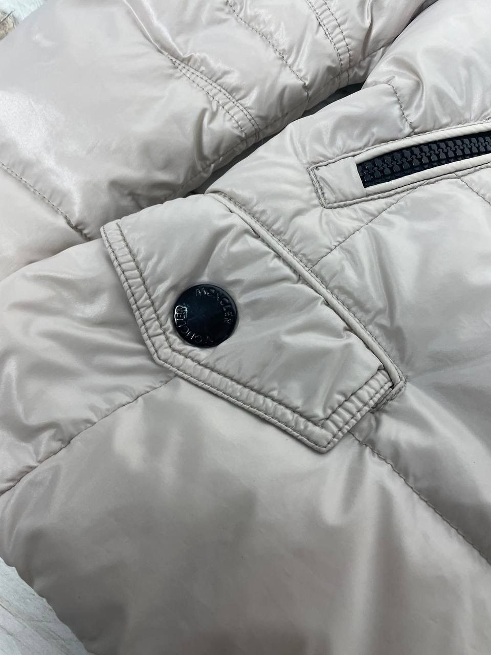 Moncler Vintage Moncler Indre Giubboto Women Puffer Jacket Beige Size XS / US 0-2 / IT 36-38 - 23 Thumbnail