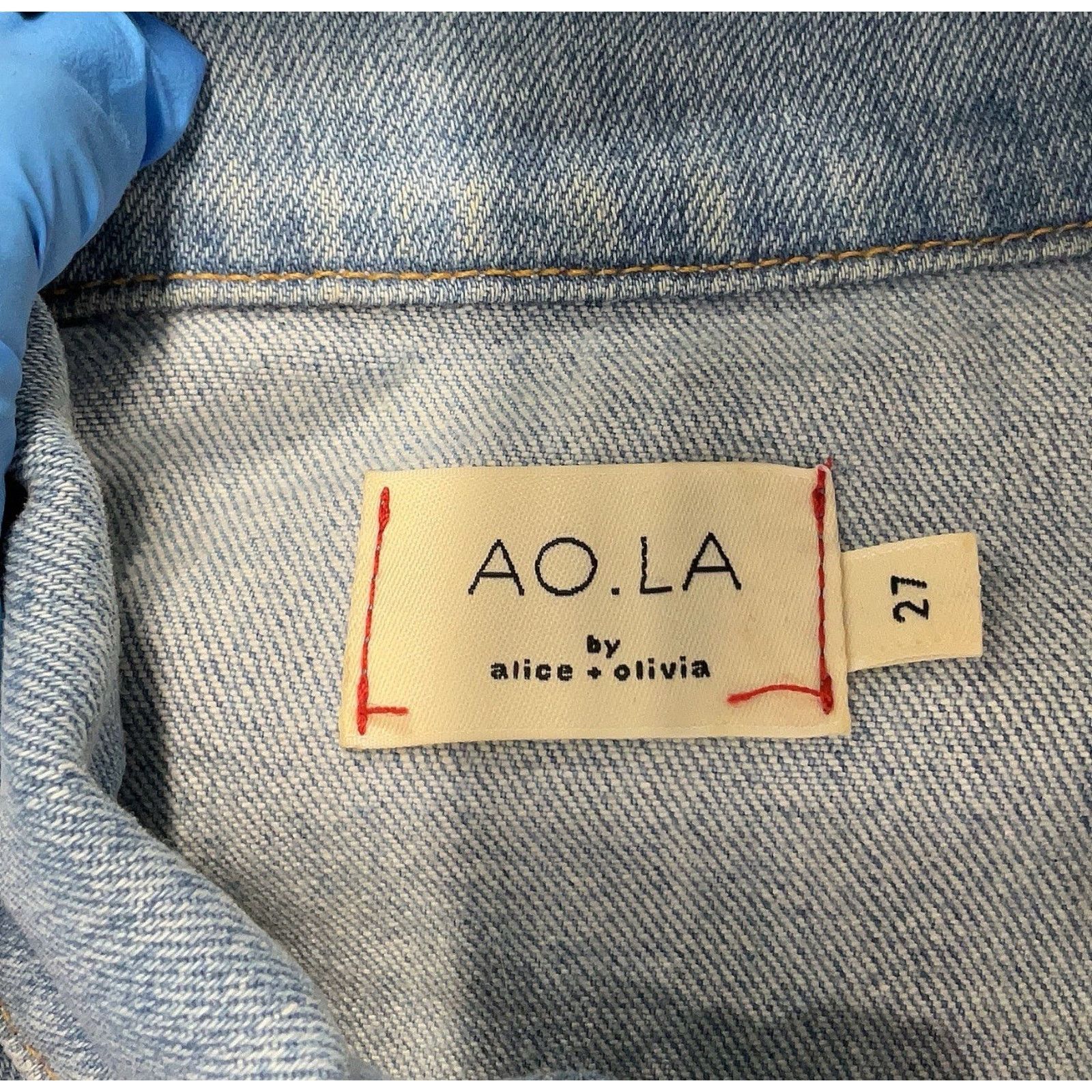 Alice + Olivia Alice + Olivia Denim Romper Short Jumpsuit 27 Front Zipper Size 27" / US 4 / IT 40 - 5 Thumbnail