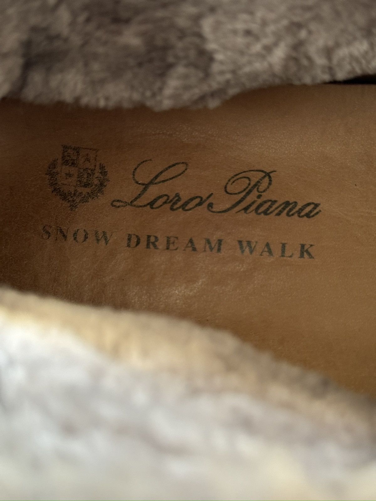 Loro Piana Loro Piana Snow Dreams Walk Beaver Fur & Suede Boots Size US 10 / EU 43 - 17 Thumbnail