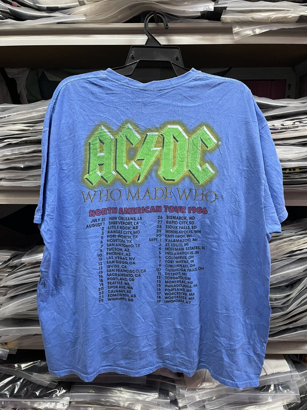 Band Tees AC/DC Distressed Tour Tee🔥🔥🔥 Size US XXL / EU 58 / 5 - 6 Thumbnail