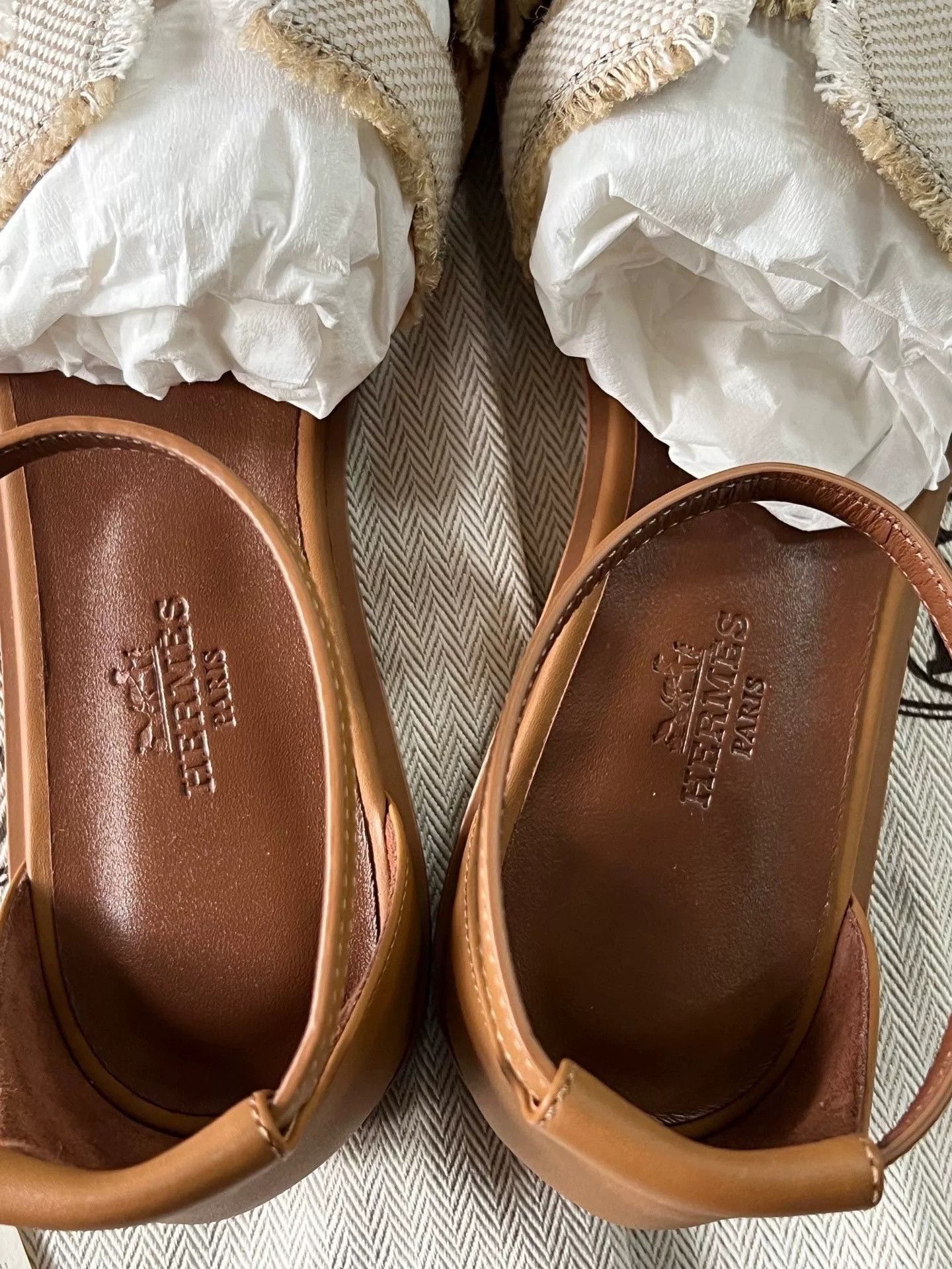 Hermes Hermes Santorini H Sandals Size US 7 / EU 40 - 6 Thumbnail