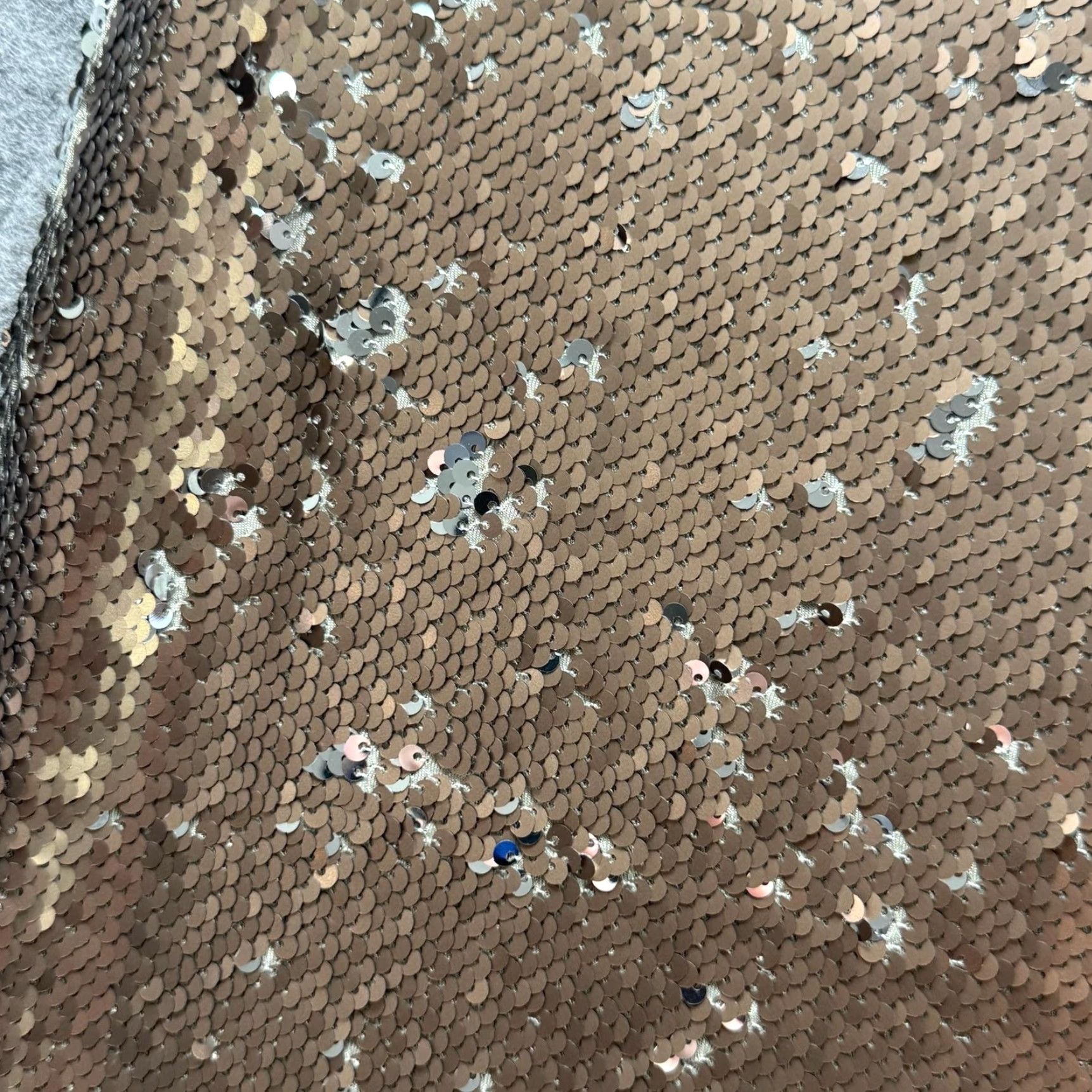 Imperial Imperial Skirt Womens Medium Gold Sequin Knee Length Made In Italy Size 32" / US 10 / IT 46 - 4 Thumbnail