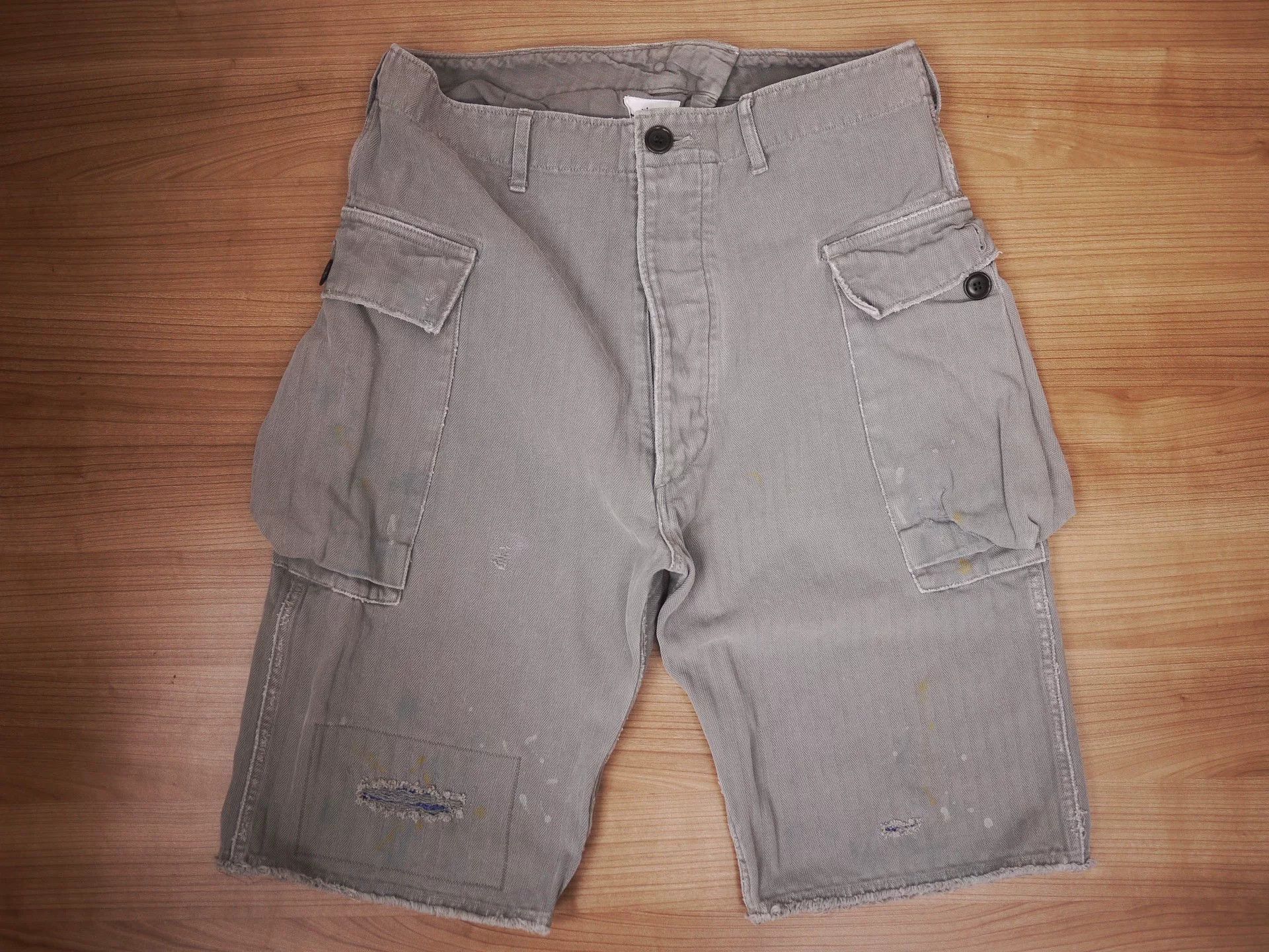 Visvim visvim veterans crash shorts in grey Size US 26 / EU 42 - 1 Thumbnail