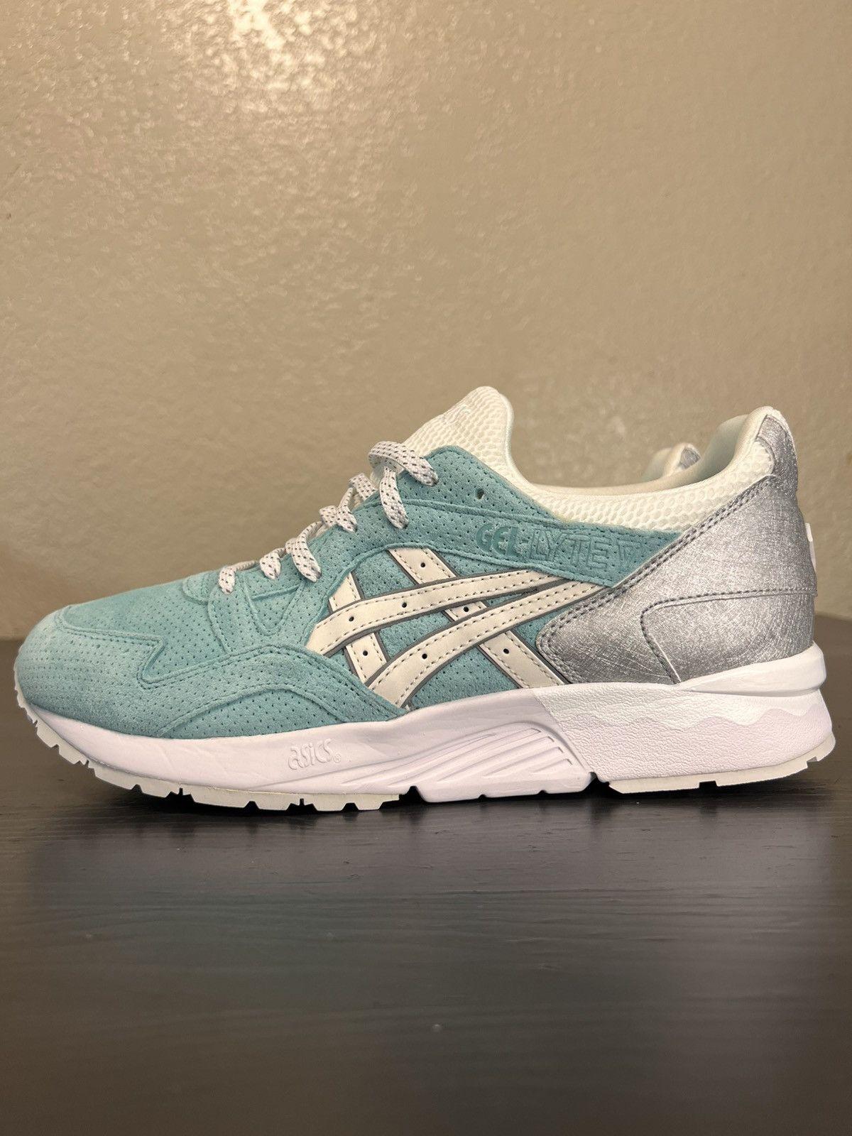 Asics × Diamond Supply Co. × Ronnie Fieg Asics Gel-Lyte V x Diamond Supply x Kith x Ronnie Fieg 9.5 Size US 9.5 / EU 42-43 - 17 Thumbnail