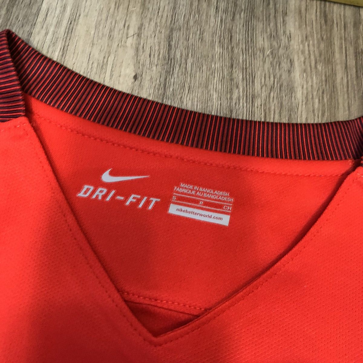 Nike England 16/17 away shirt #9 Kane Size US S / EU 44-46 / 1 - 6 Thumbnail